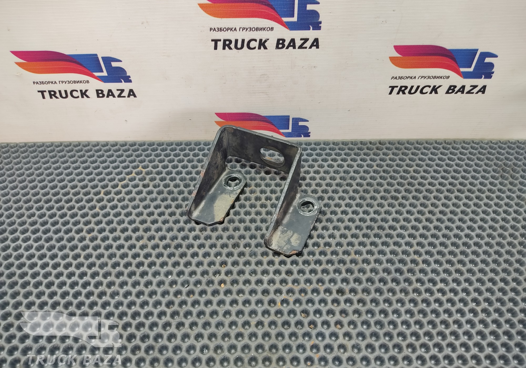 42108579 Усилитель рессоры правый для Iveco