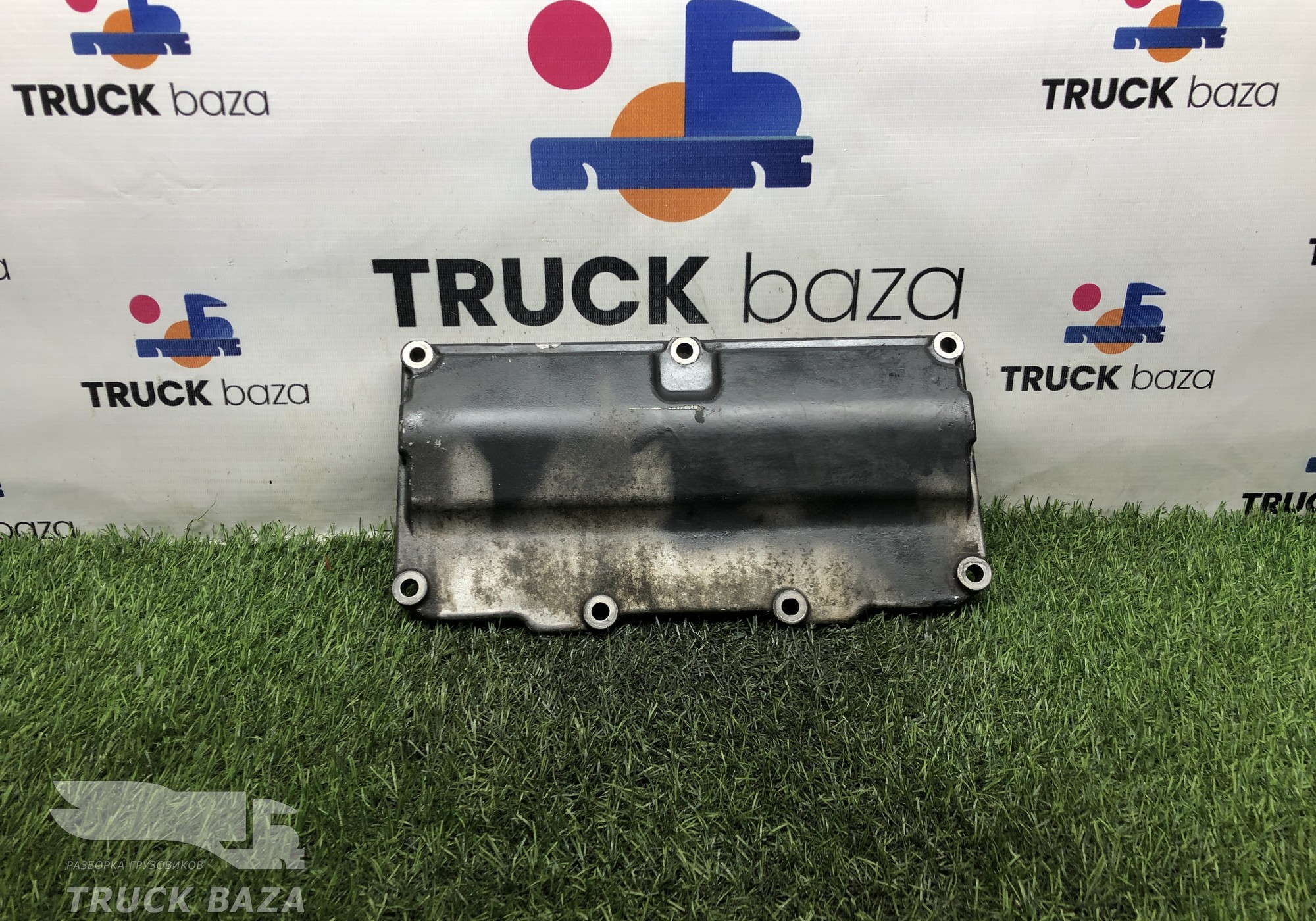 2368726 Крышка блока цилиндров