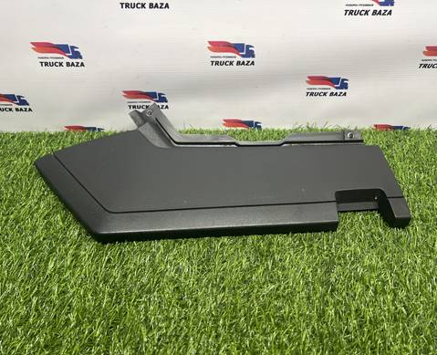 82256771 Накладка на торпедо для Renault T (с 2013)