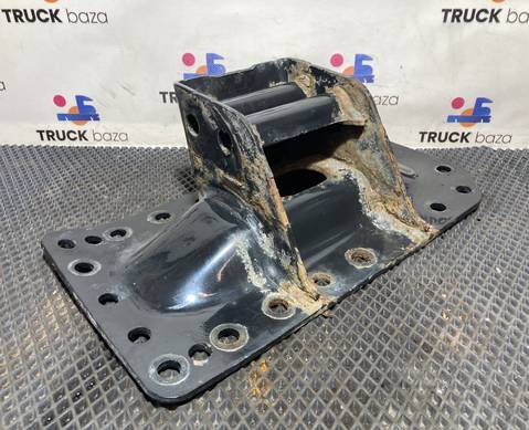 81412055056 Кронштейн траверсы КПП правый для Man TGS II (с 2012)