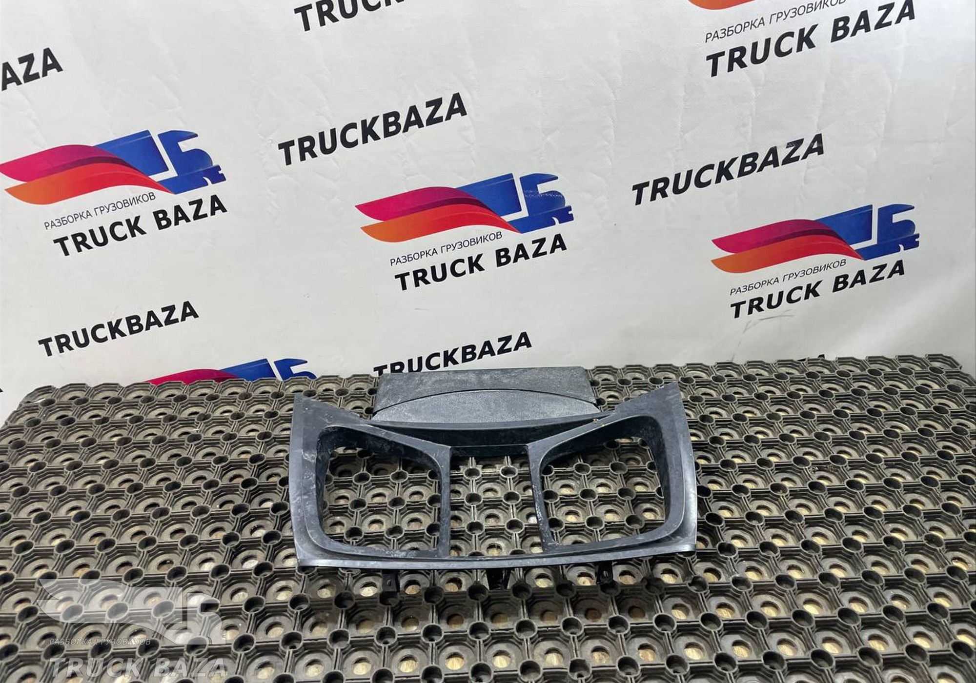 A9606802307 Накладка панели приборов для Mercedes-Benz Actros New Actros MP4 (с 2011)