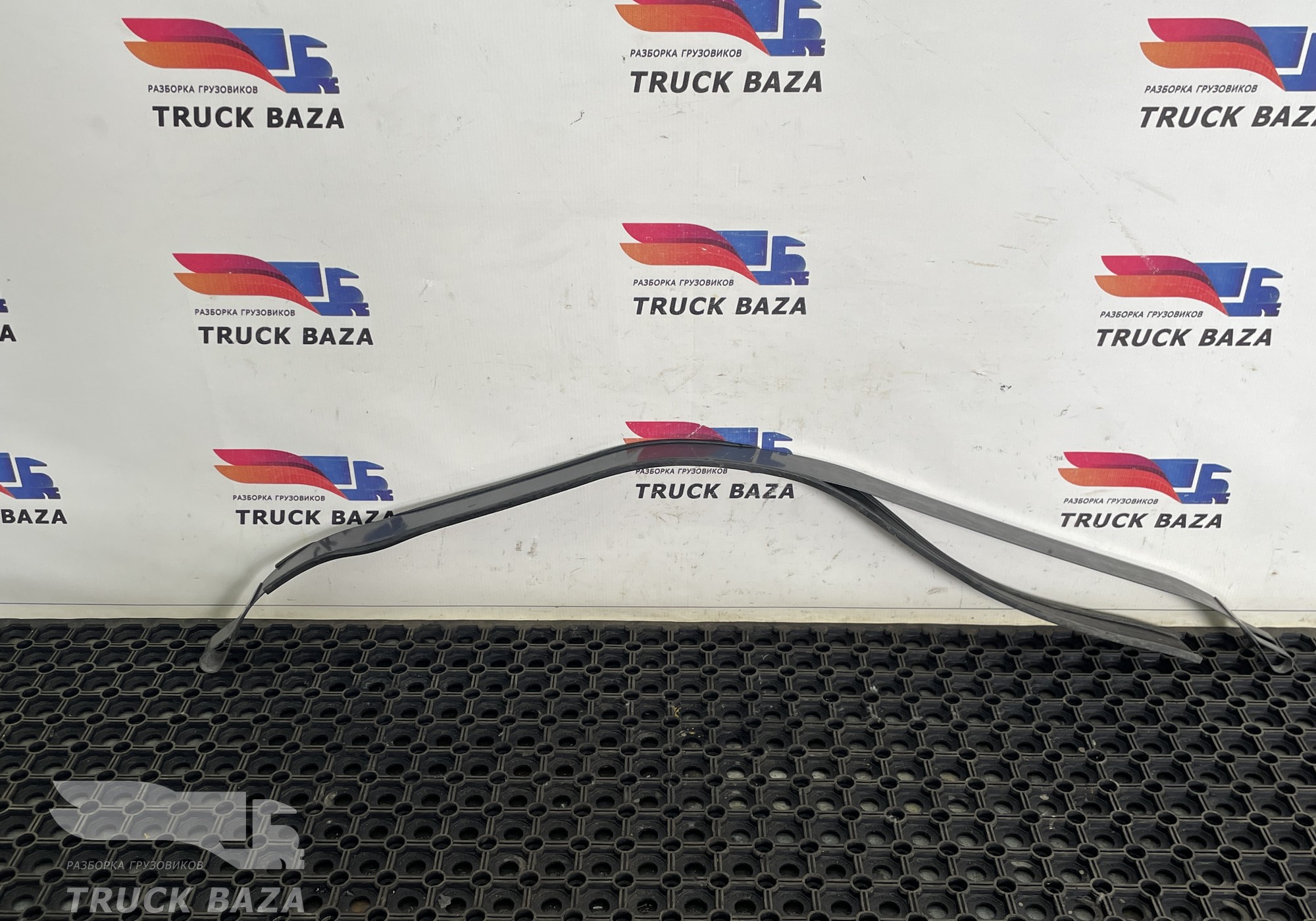 2128213 Лента крепления бака AdBlue для Scania 5-series G (с 2004 по 2016)
