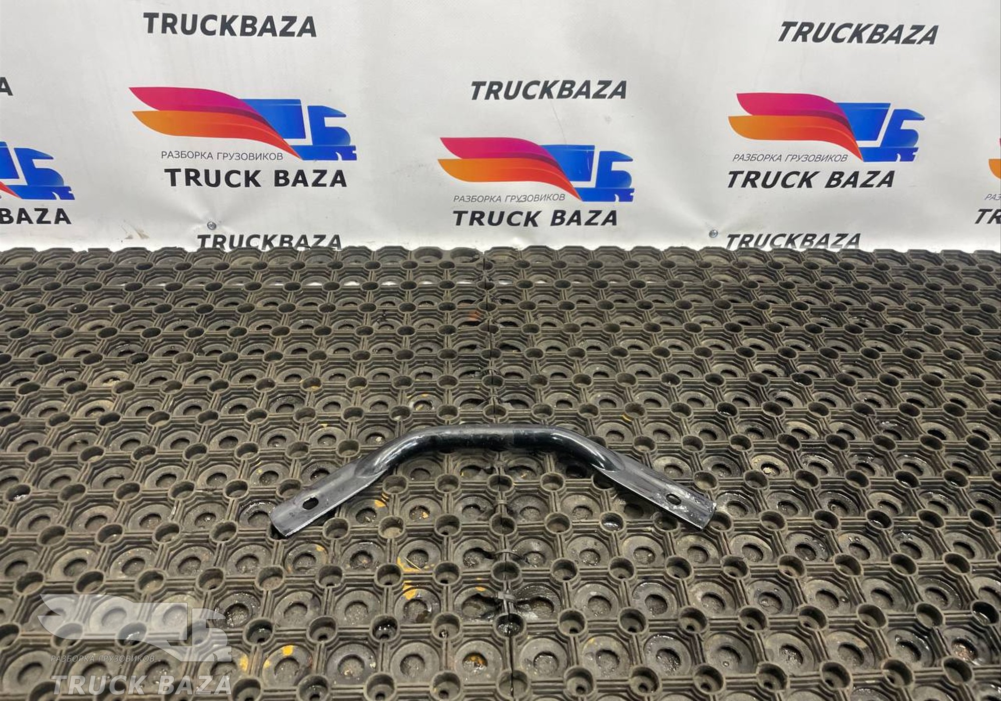 1835056 Кронштейн продолжения крыла для Daf XF106 (с 2013 по 2023)