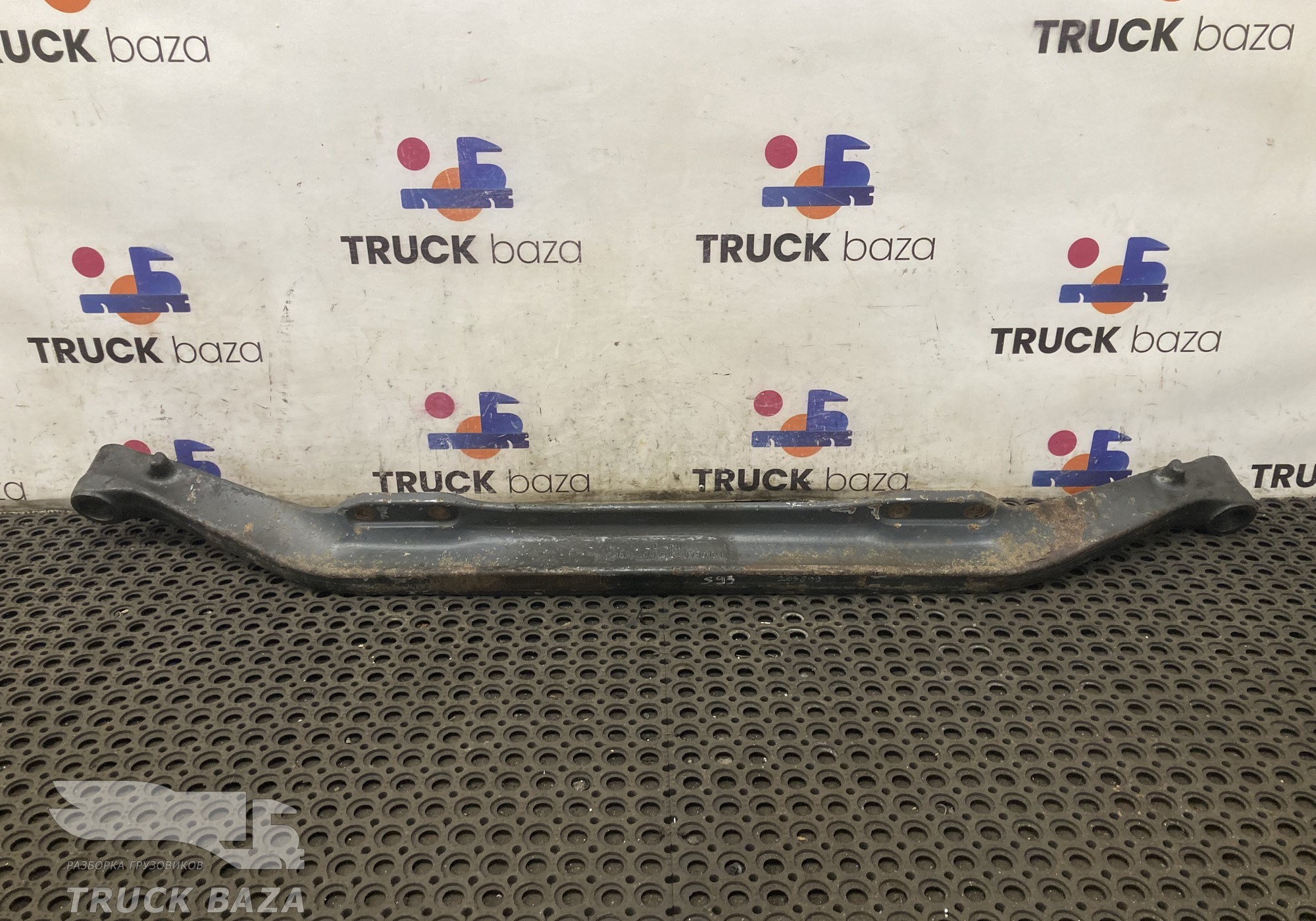 1394399 Балка передняя для Scania