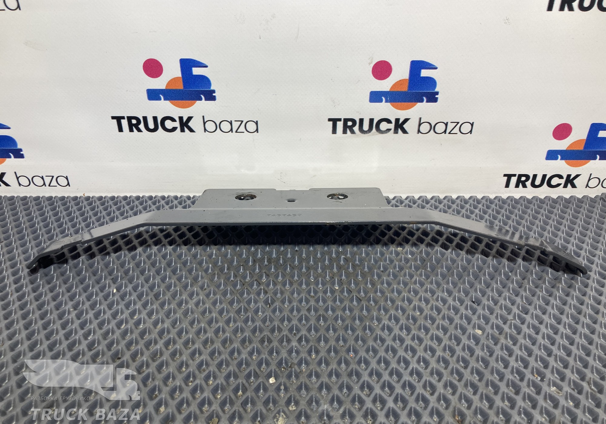 2452452 Кронштейн топливной трубки для Scania 6-series R (с 2016)