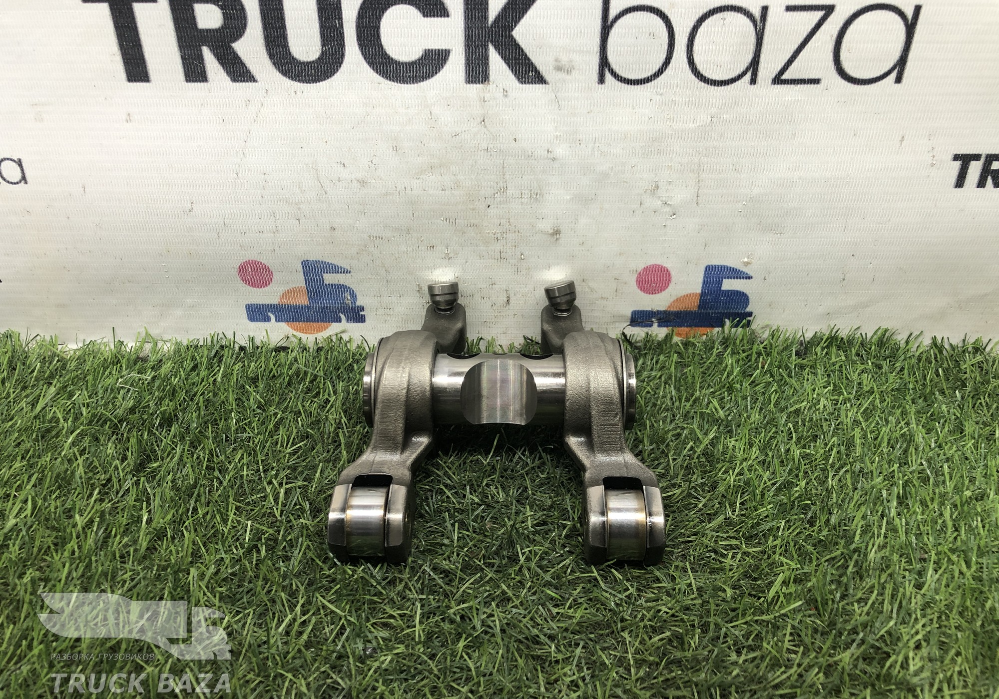 51042035065 Вал рокеров для Man TGX