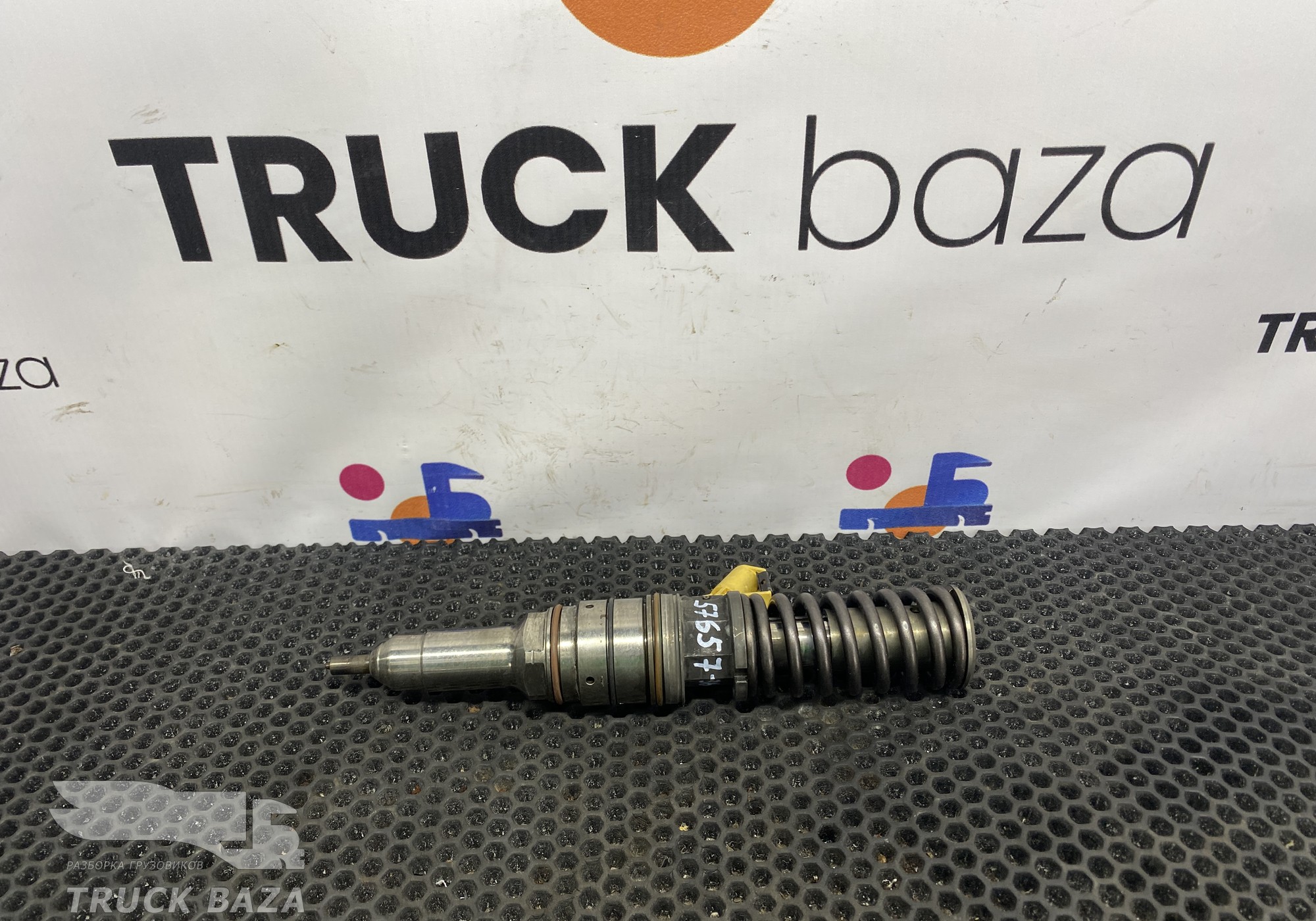 504125329 Форсунка топливная для Iveco Stralis