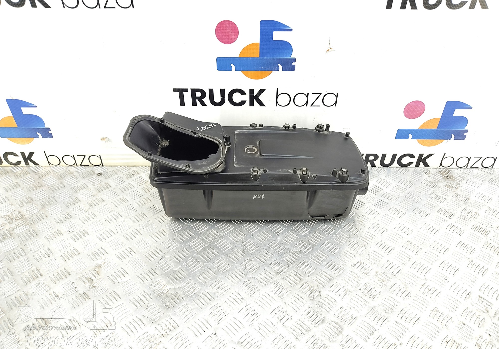 81619490026 Корпус автономного отопителя для Man TGX