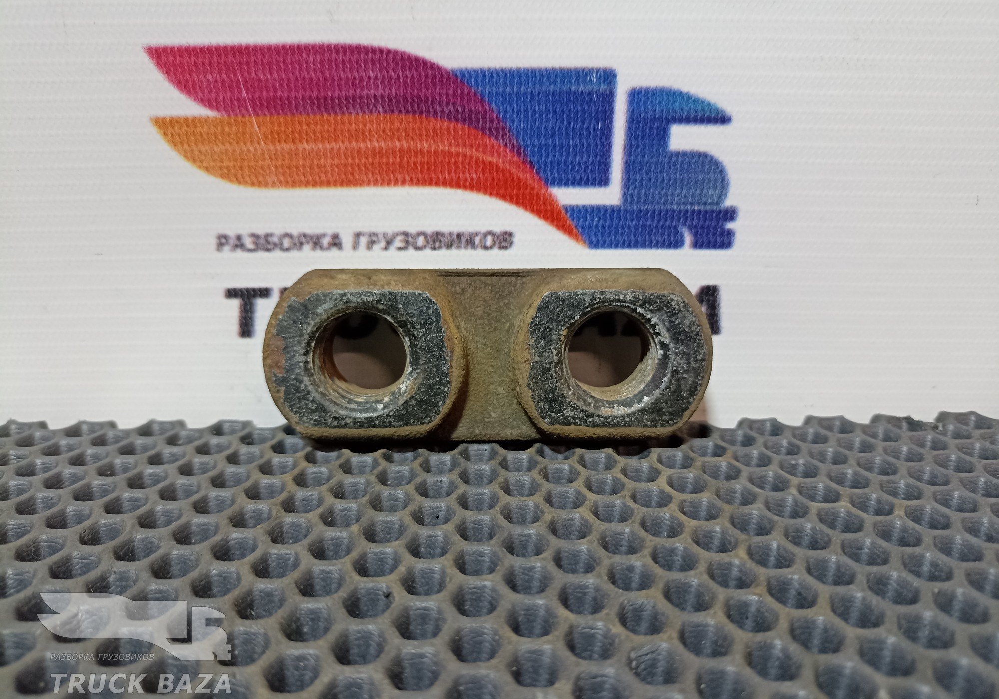 2143399 Держатель гайки