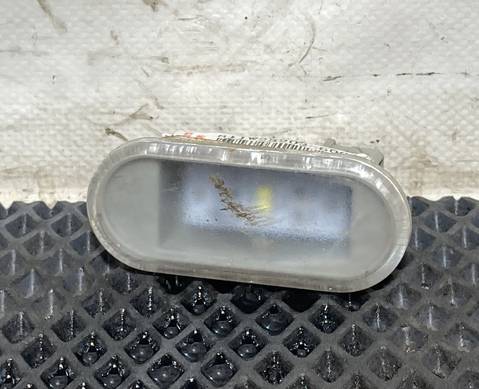 811W252036001 Фонарь сигнальный открытой двери для Sinotruk Sitrak C7H