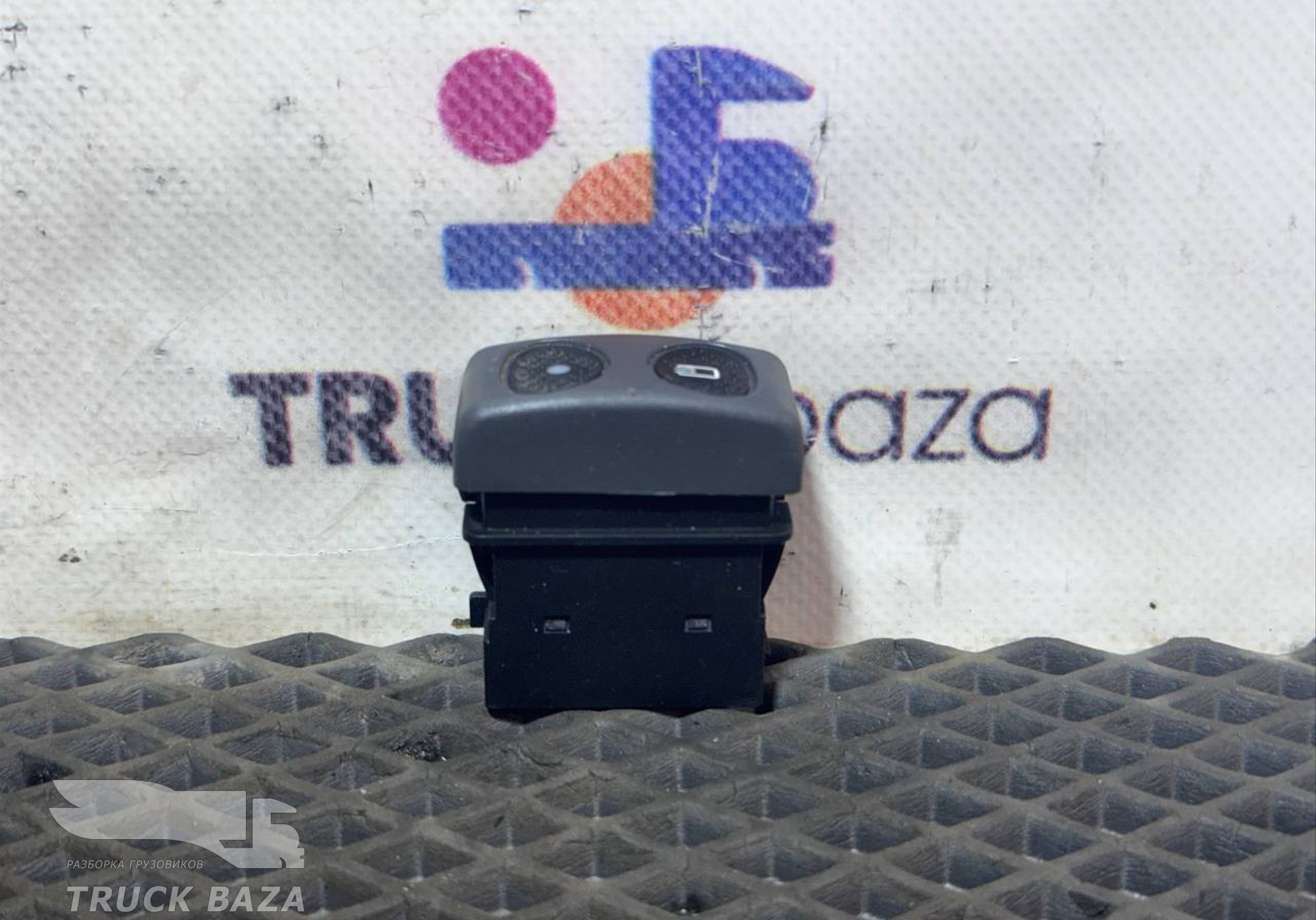 41221192 Кнопка обогрева зеркал для Iveco Stralis II Hi-Way (с 2012)
