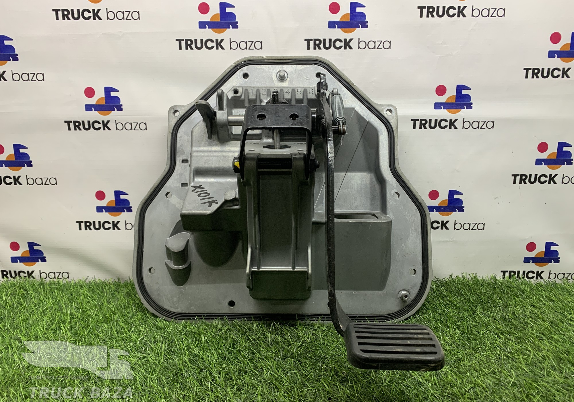 2106686 Блок педалей для Daf XF106 (с 2012)