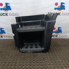 504364868 Корпус подножек левый для Iveco