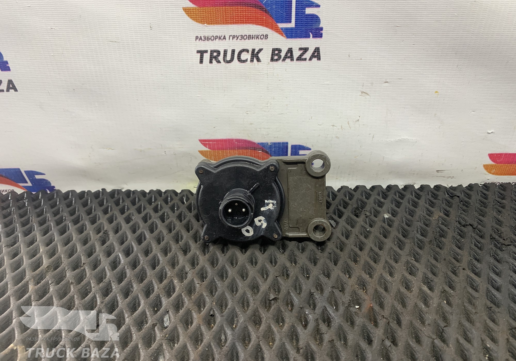 7420850557 Датчик уровня пола кабины для Renault
