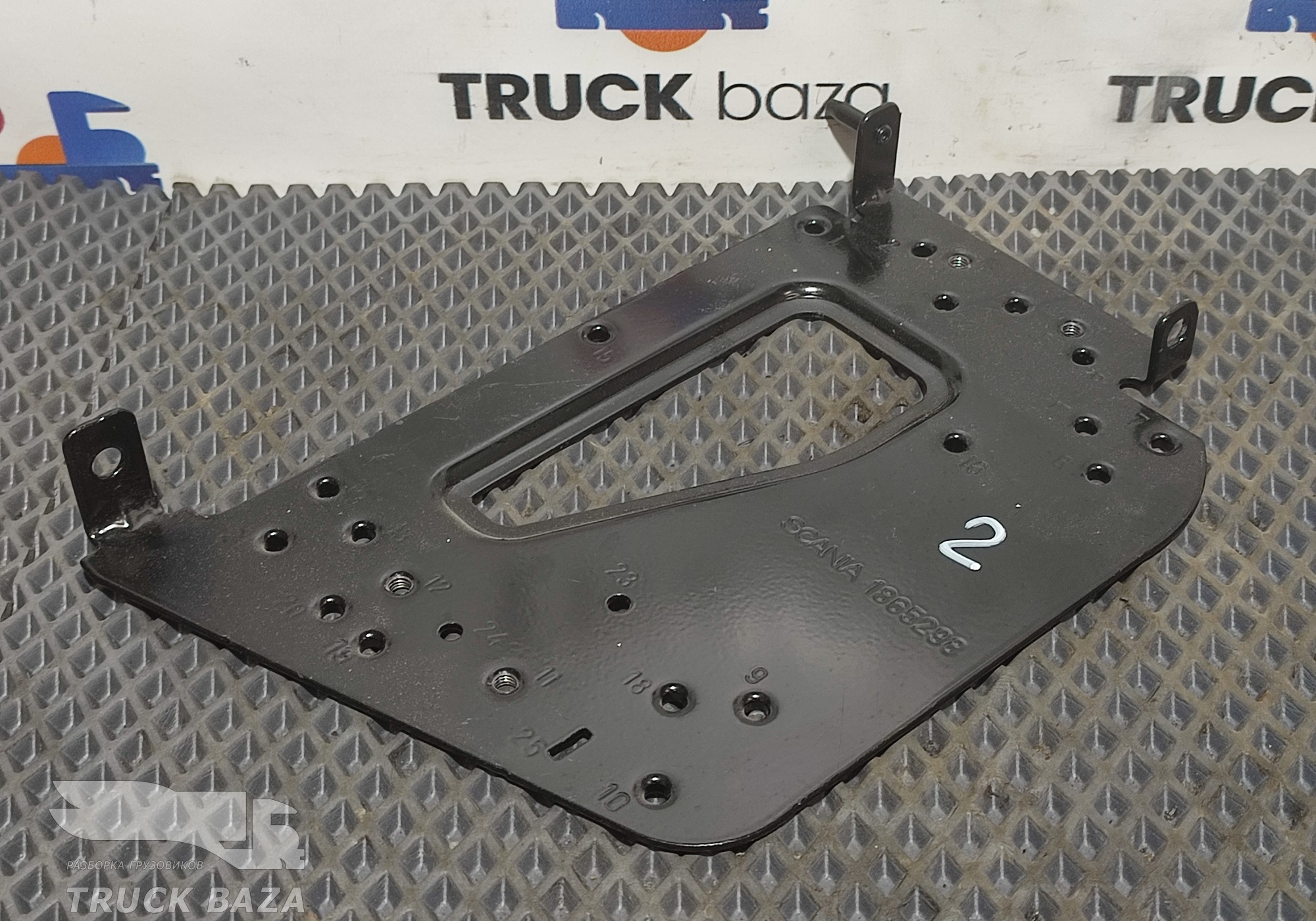 1865298 Кронштейн блока EBS