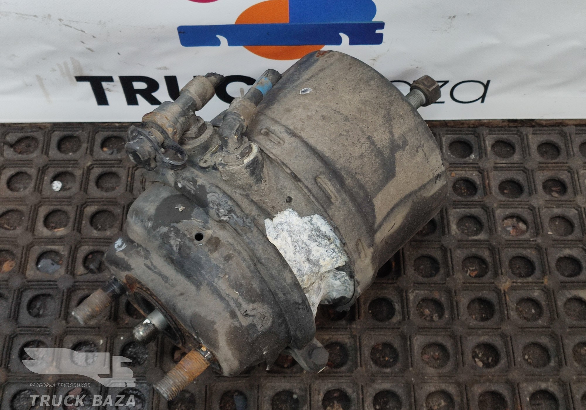 0244200918 Энергоаккумулятор задний