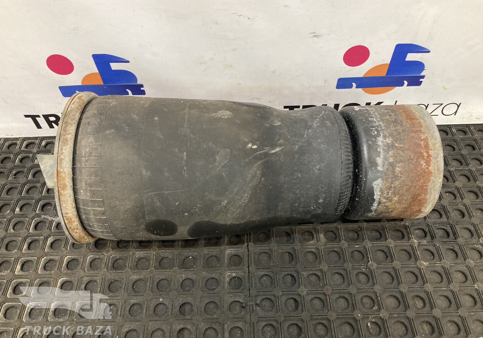WG9925528010 Подушка пневмоподвески для Sinotruk Sitrak C7H