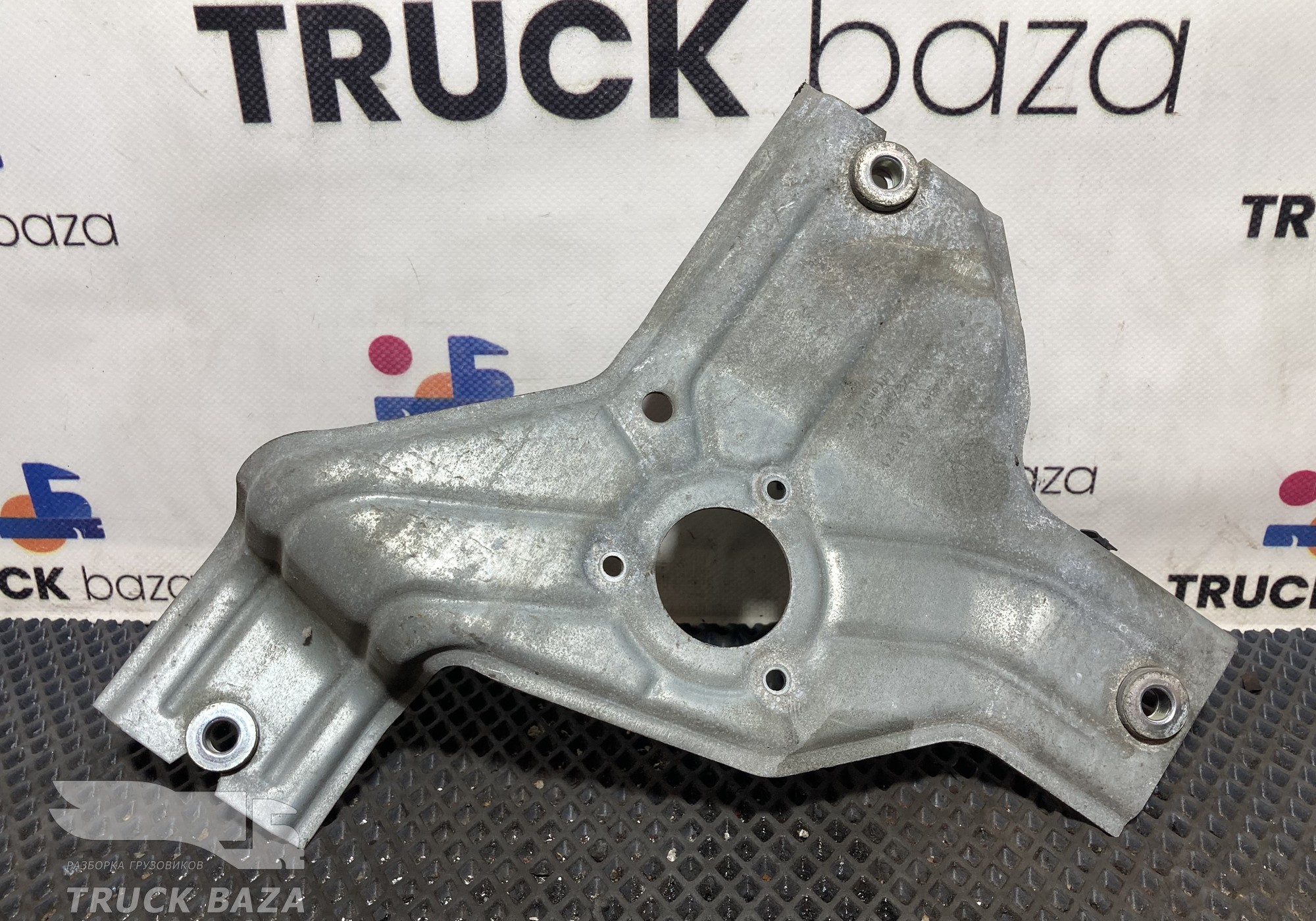 9608202381 Кронштейн трапеции стеклоочистителя