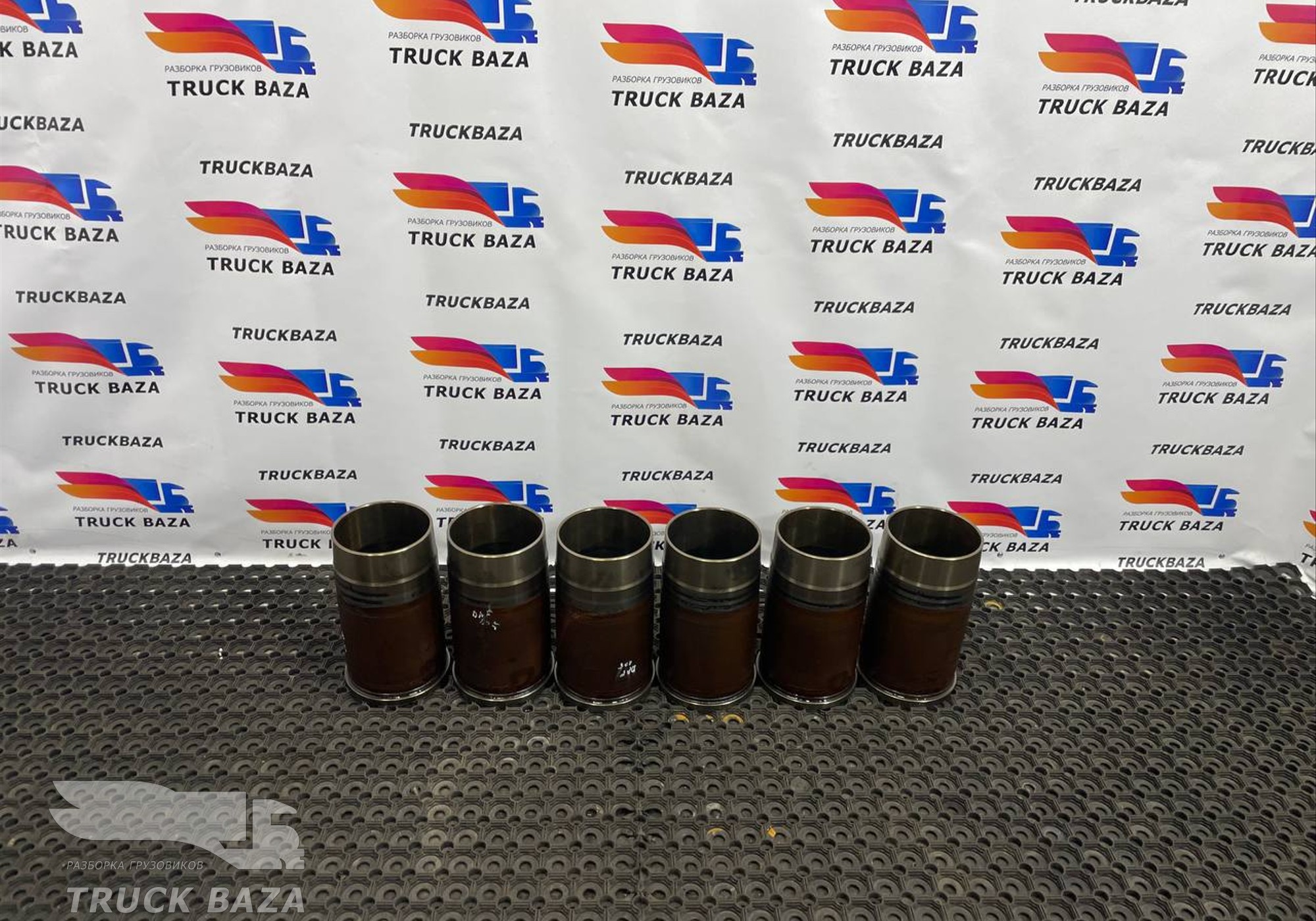 1822947 Гильза цилиндра (Комплект) для Daf XF105 (с 2006 по 2020)