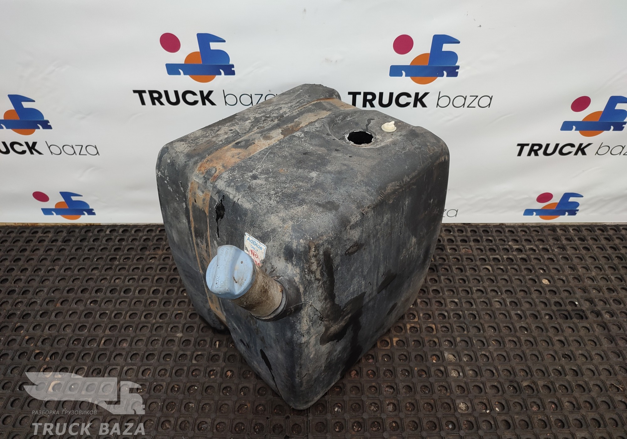9304700415 Бак AdBlue 85L для Mercedes-Benz Actros