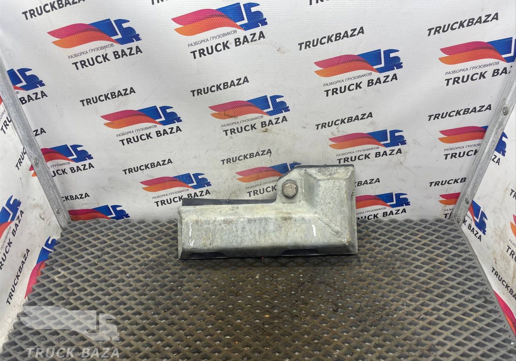 505351561 Отбойник металлический для Полуприцепы Разные Полуприцепы