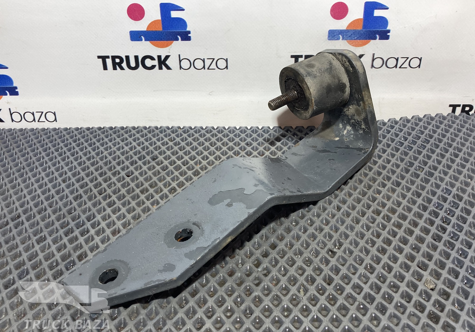 1682925 Кронштейн глушителя для Daf XF105 (с 2006 по 2020)