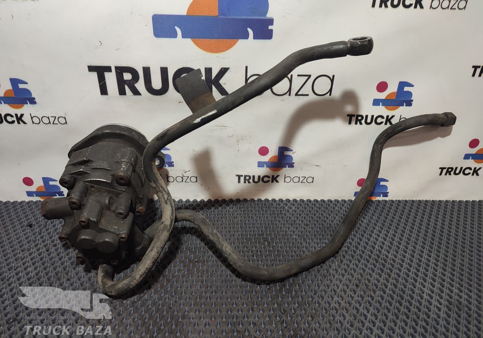 1687826 Насос ГУРа для Daf XF105 (с 2005)