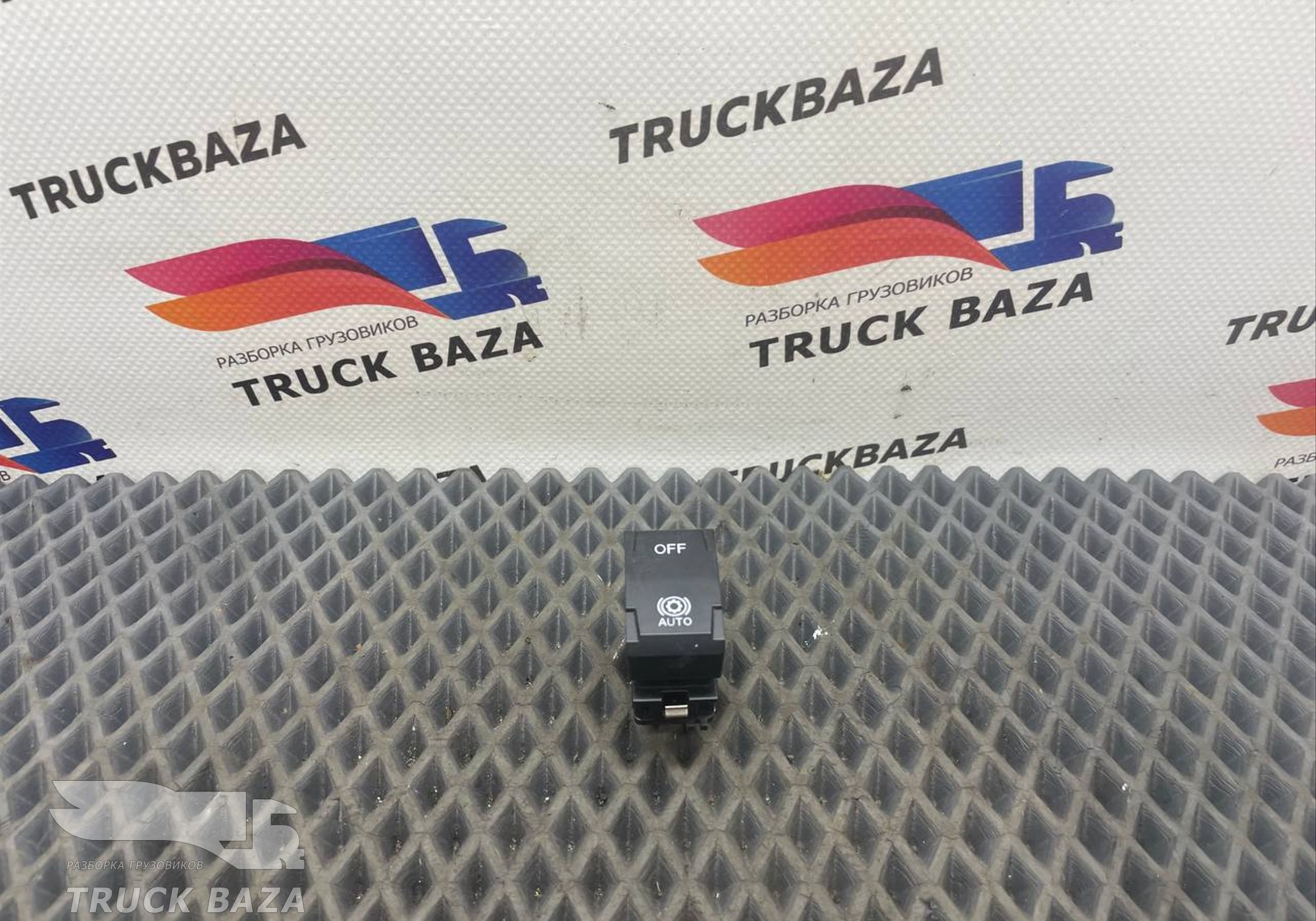 JC469E763BA Кнопка включения инструкций по системе аварийных сообщений об автомобиле для Ford F-MAX (с 2018)