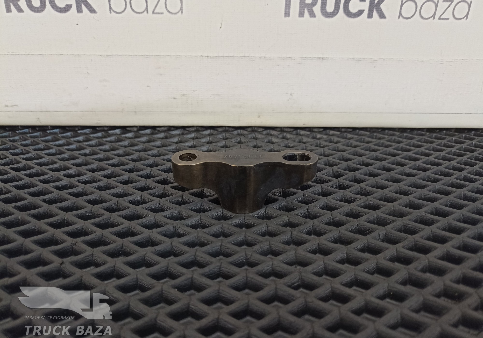 7420751464 Коромысло для Volvo FM II (с 2002)