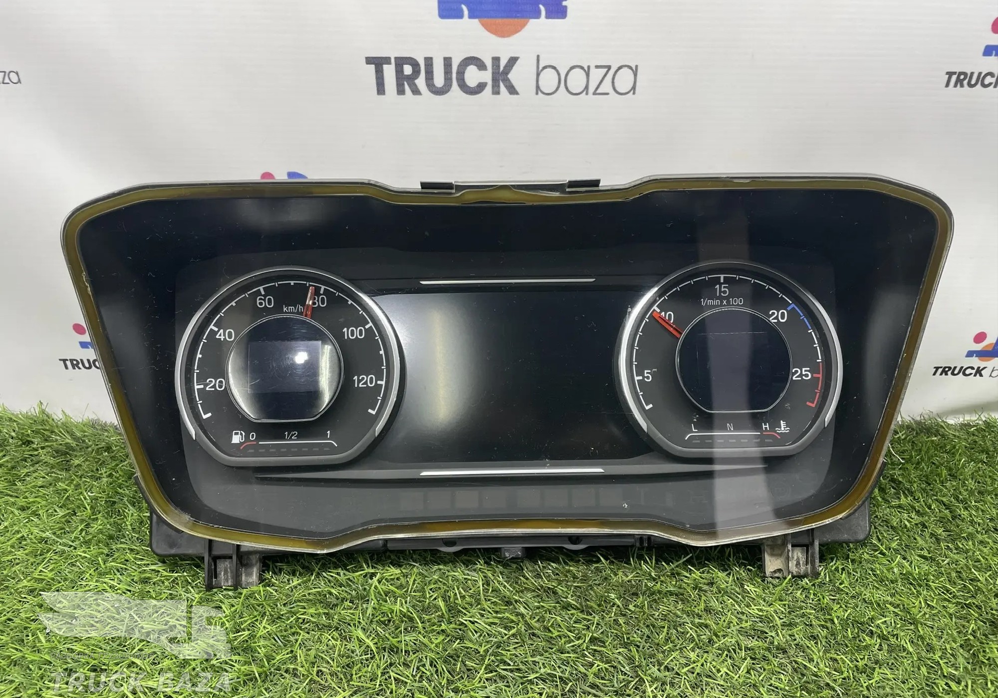 2802940 Панель приборов 2021 год для Scania