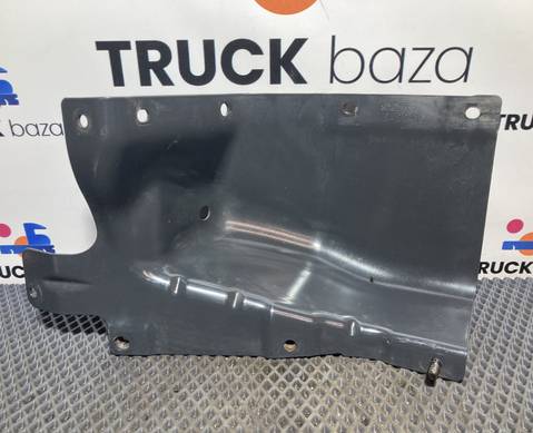 2422416 Кронштейн подножки правый для Scania 6-series R (с 2016)