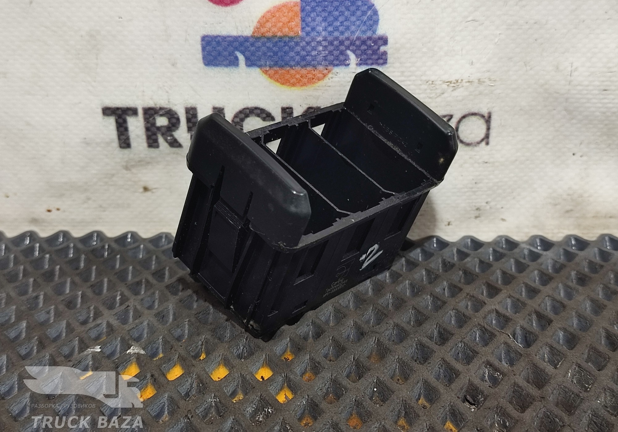 MPU00000010 Блок кнопок для КАМАЗ 54901