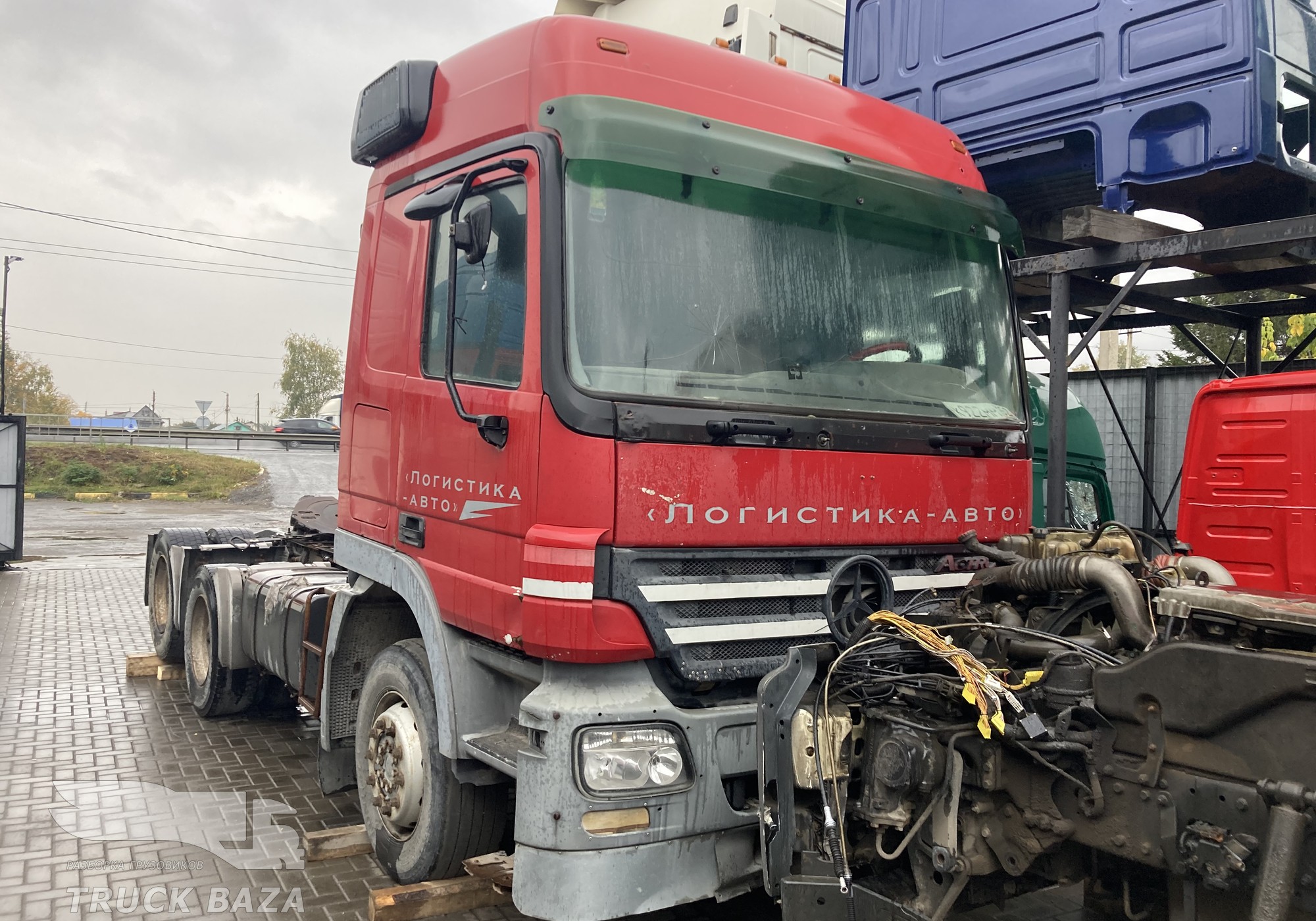 Mercedes-Benz Actros MP2 2008 г. в разборе