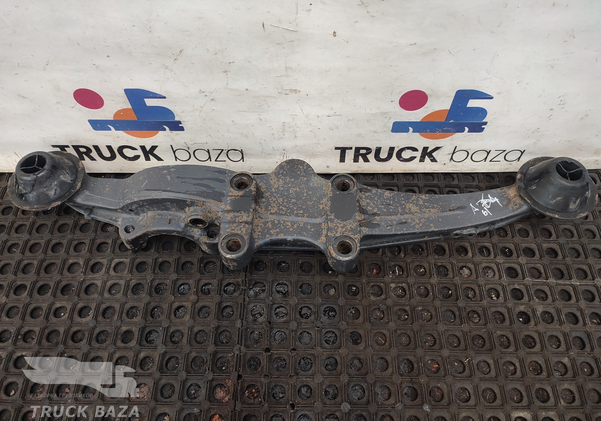 A9603283441 Кронштейн пневморессоры левый для Mercedes-Benz Actros New Actros MP4 (с 2011)