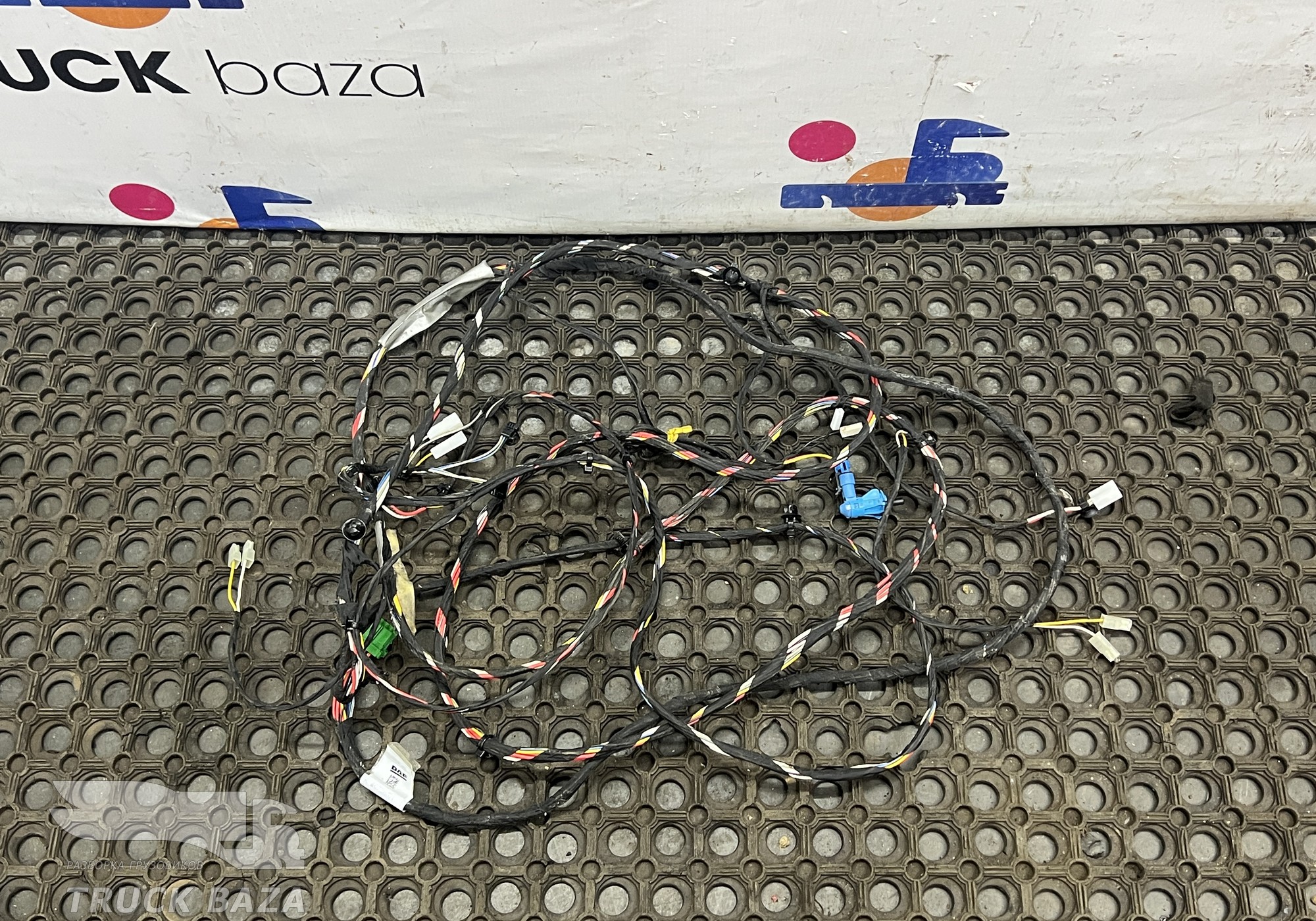 2140736 Проводка кабины для Daf XF106 (с 2012)