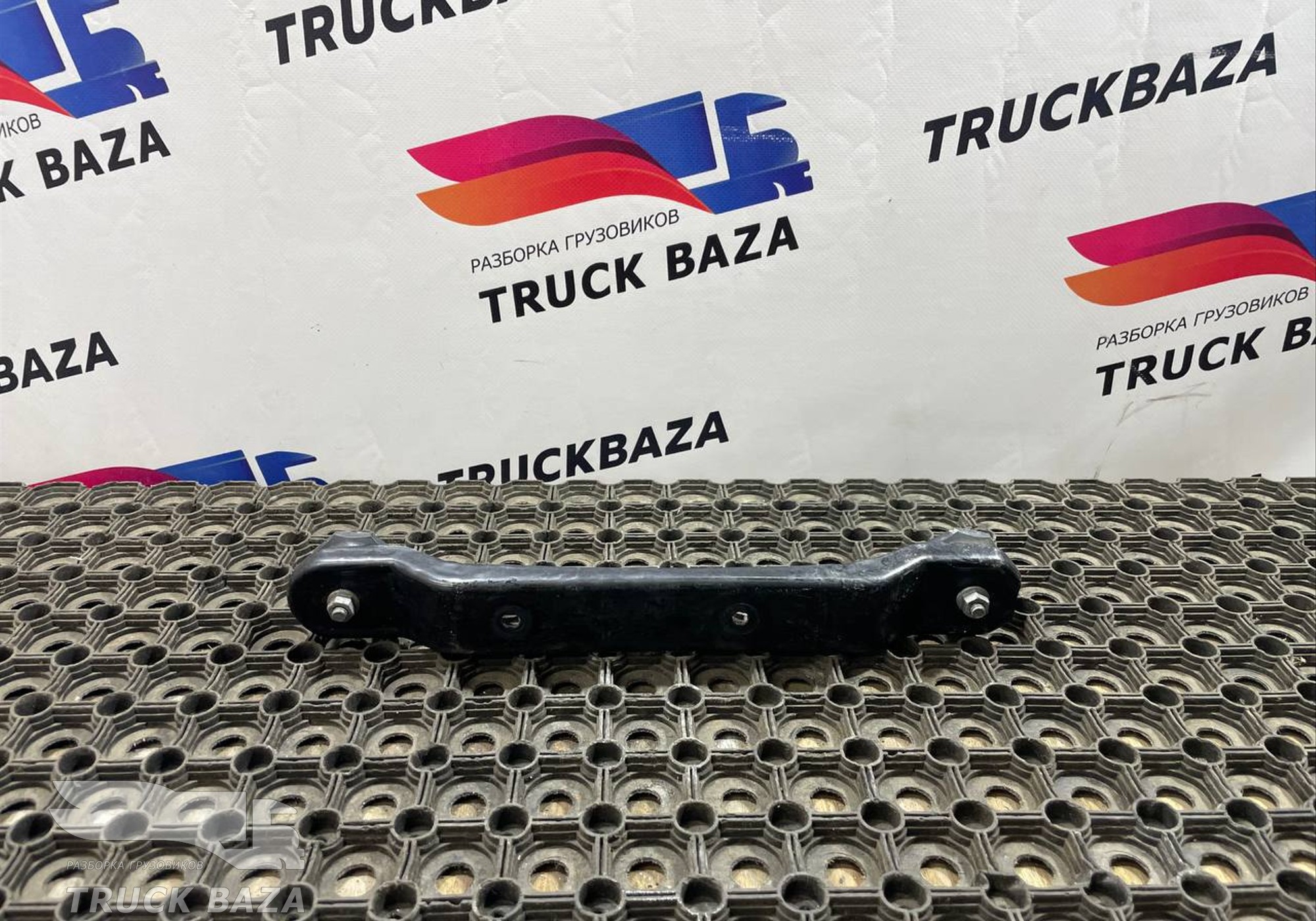 9605280541 Кронштейн воздухозаборника для Mercedes-Benz Actros New Actros MP4 (с 2011)