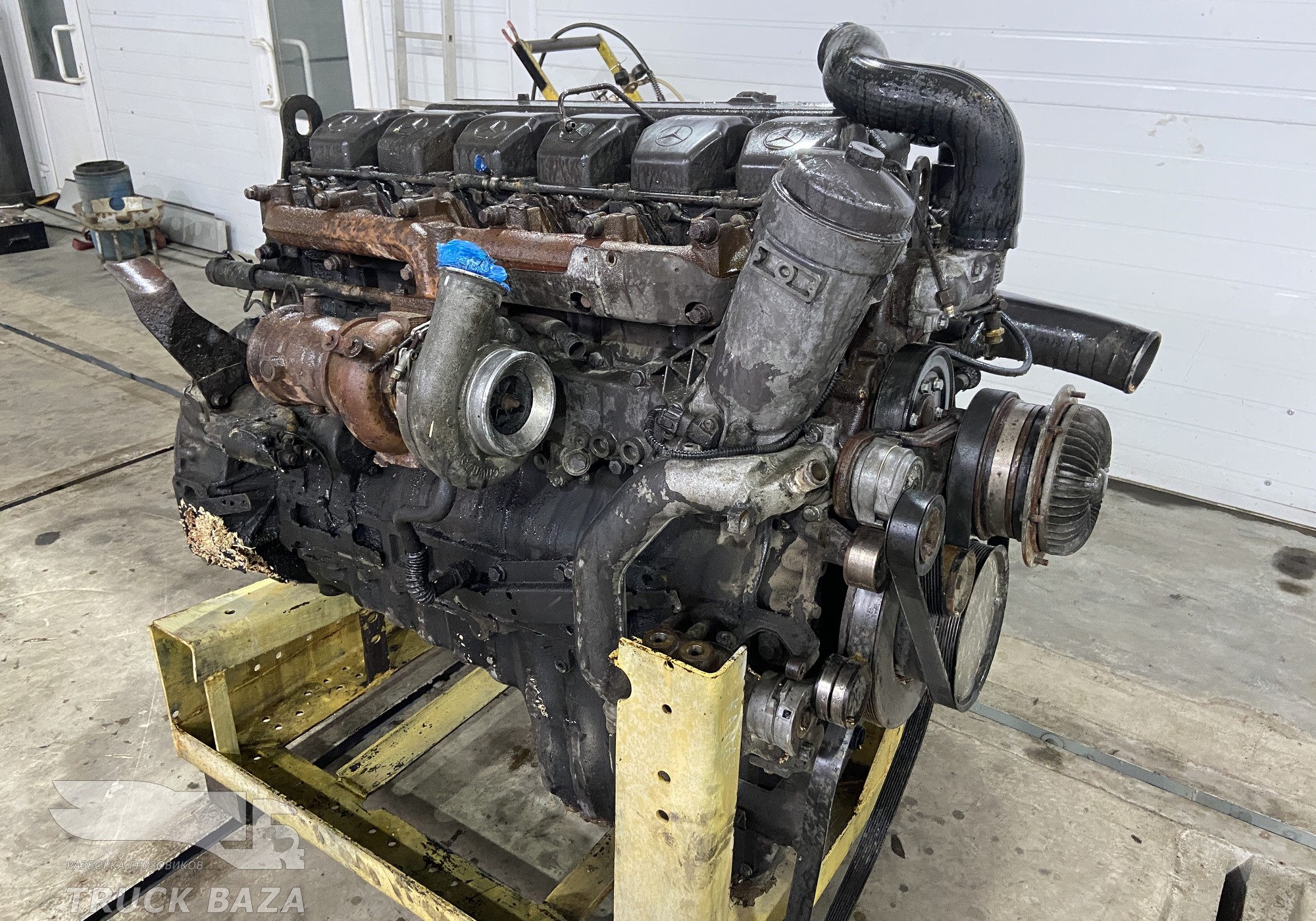 КАМАЗ 5490 в разборе