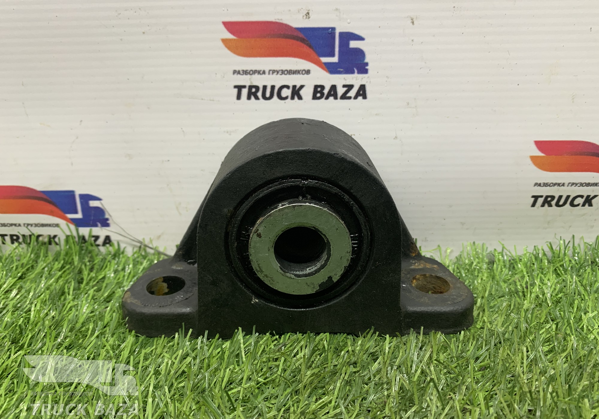 65952906088 Кронштейн стабилизатора верхний для КАМАЗ 54901