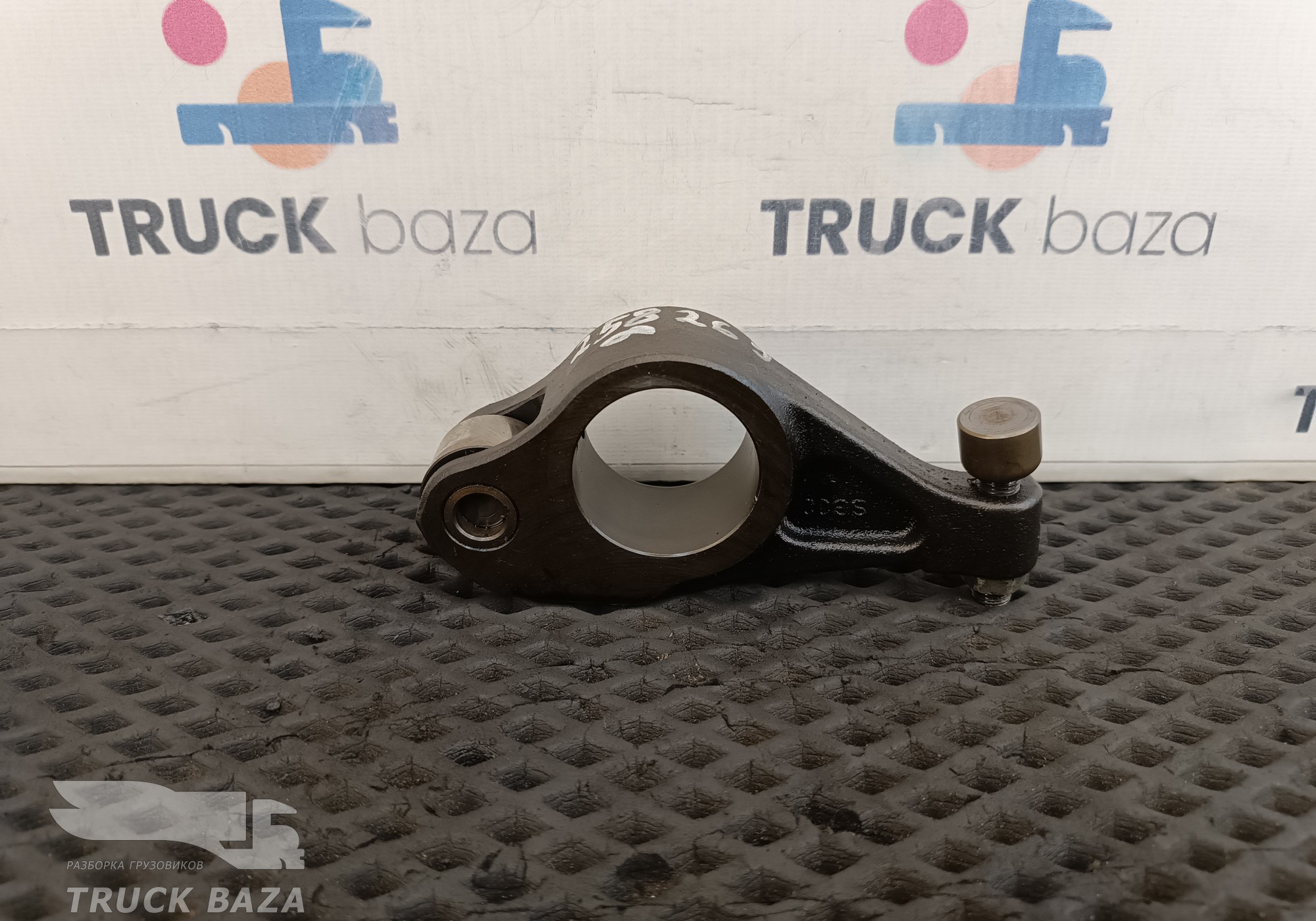 21881494 Рокер впускной для Renault T