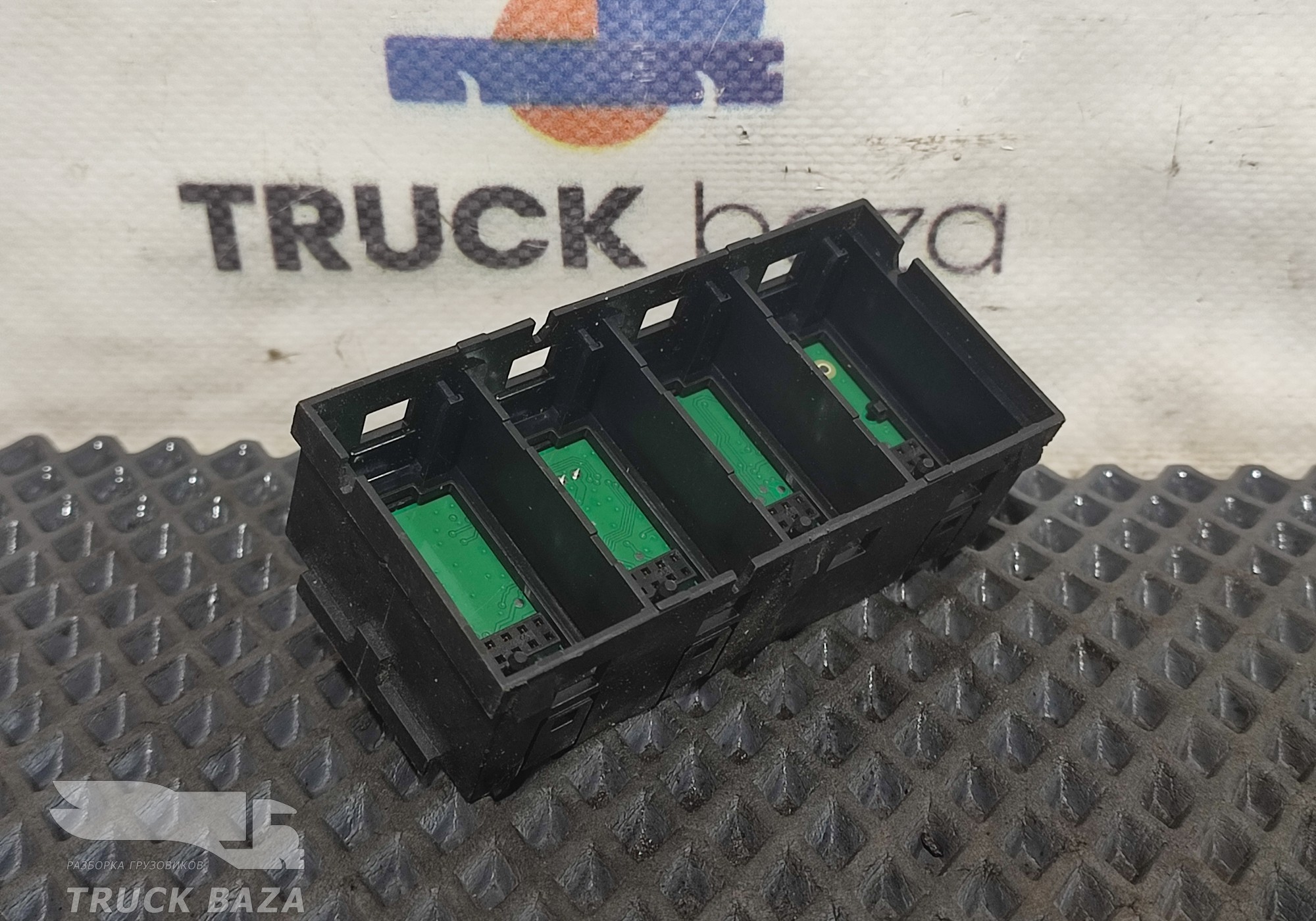 22026373 Блок кнопок