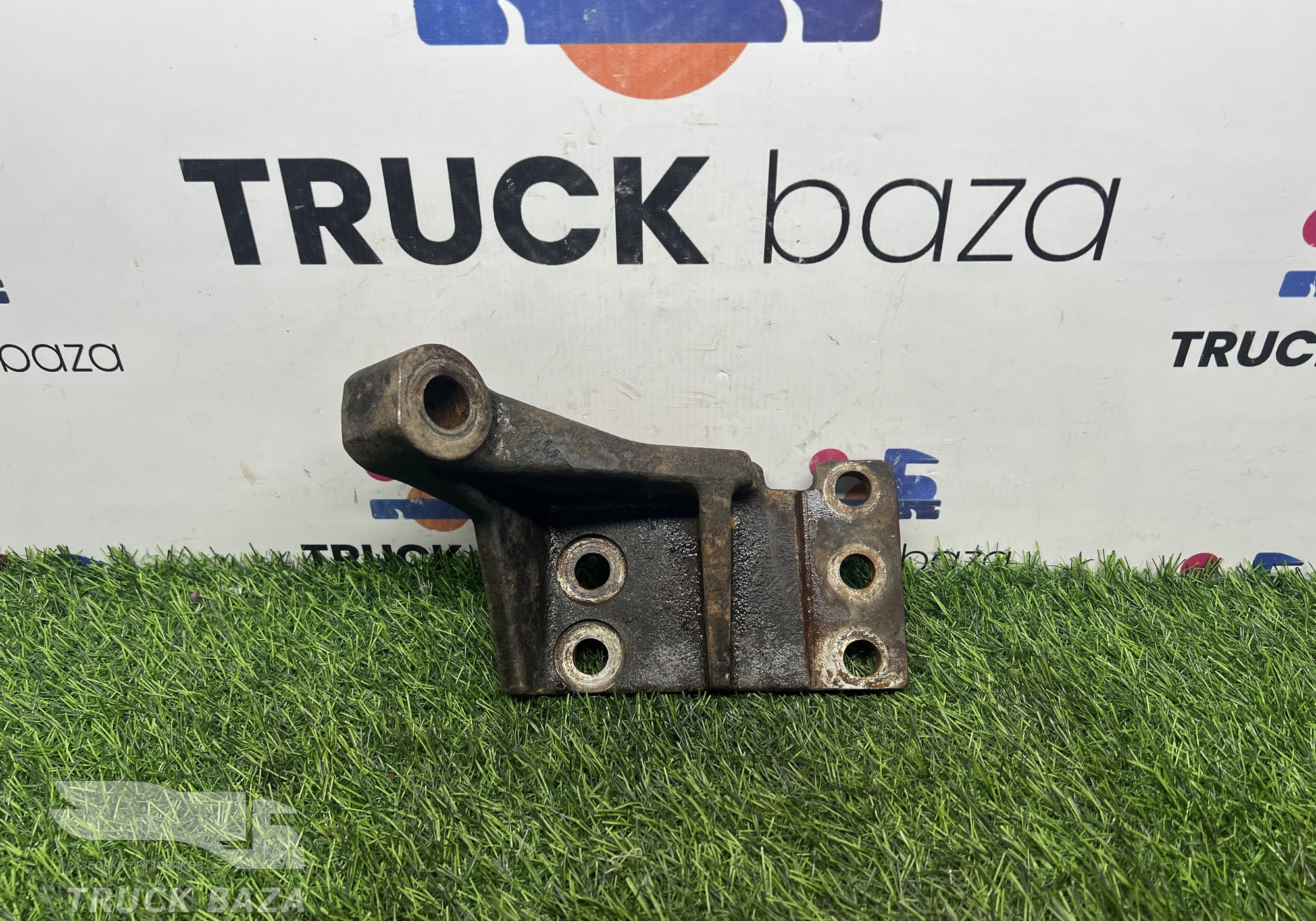 6460100112510 Кронштейн двигателя задний левый для КАМАЗ 5490 (с 2013)