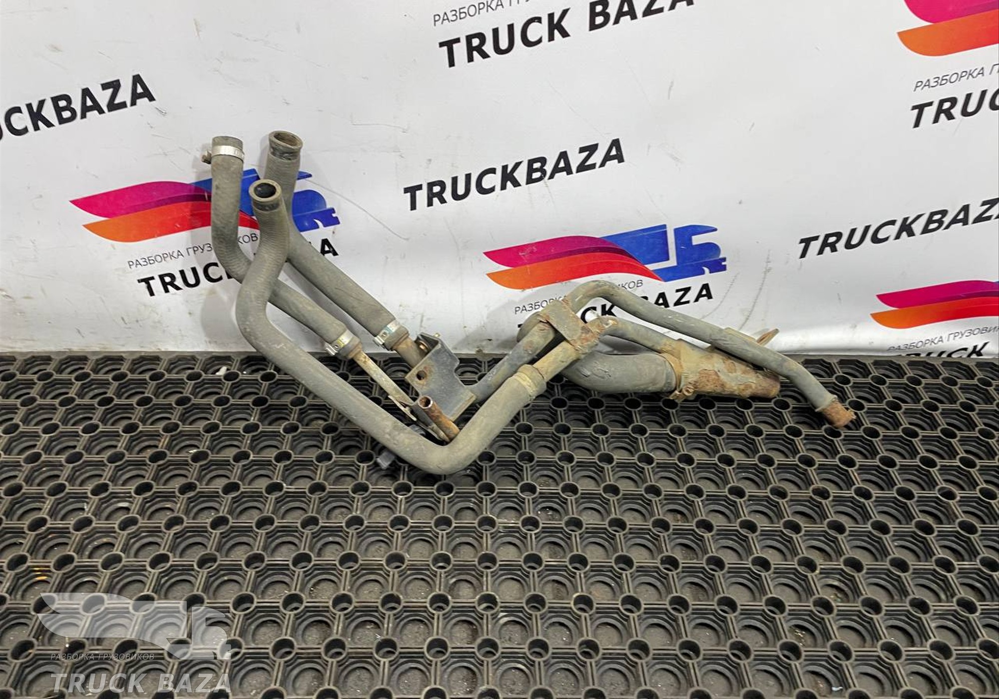 5010547173 Патрубки для Renault Premium