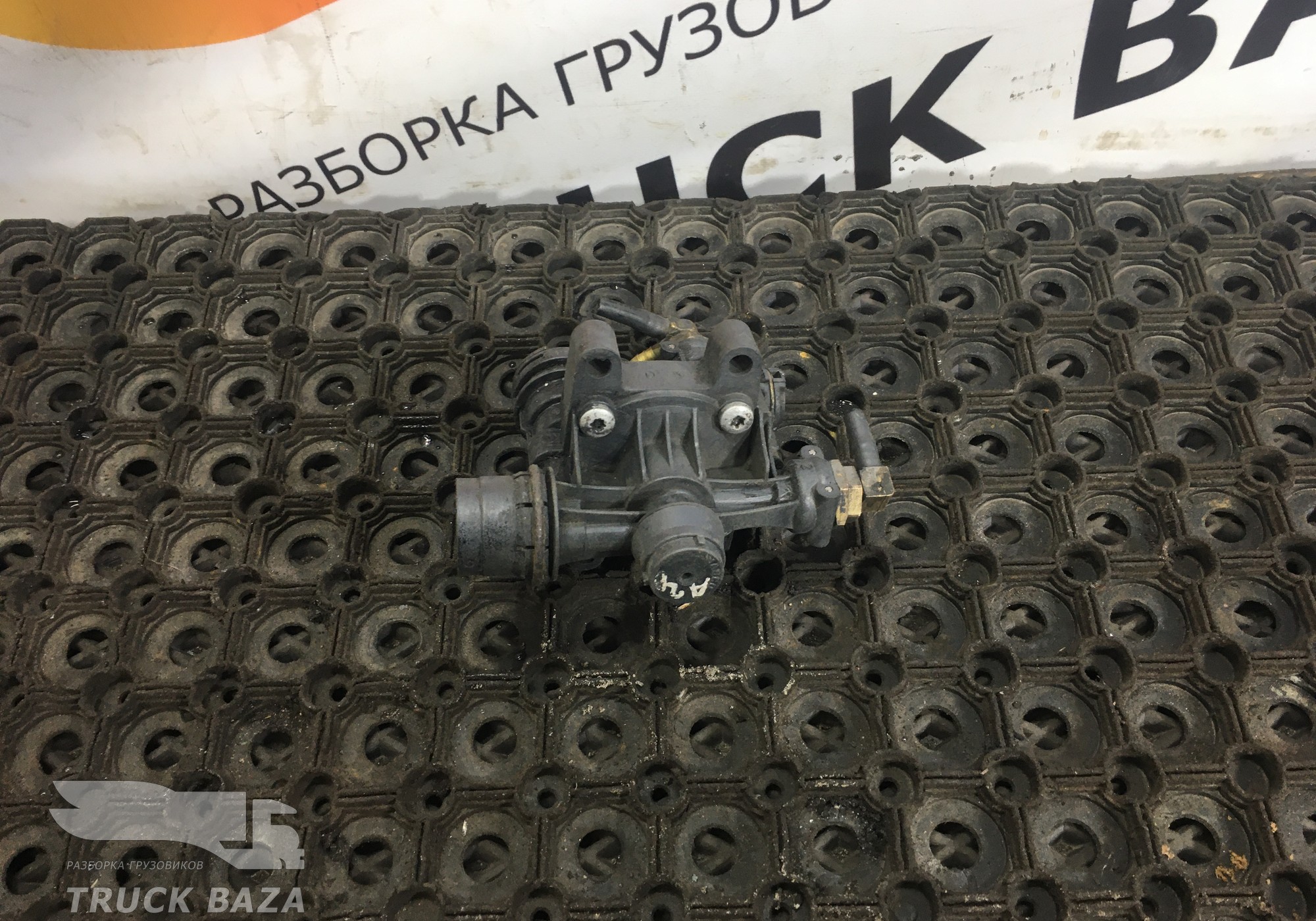 0054297044 Клапан пневматический для Mercedes-Benz Axor