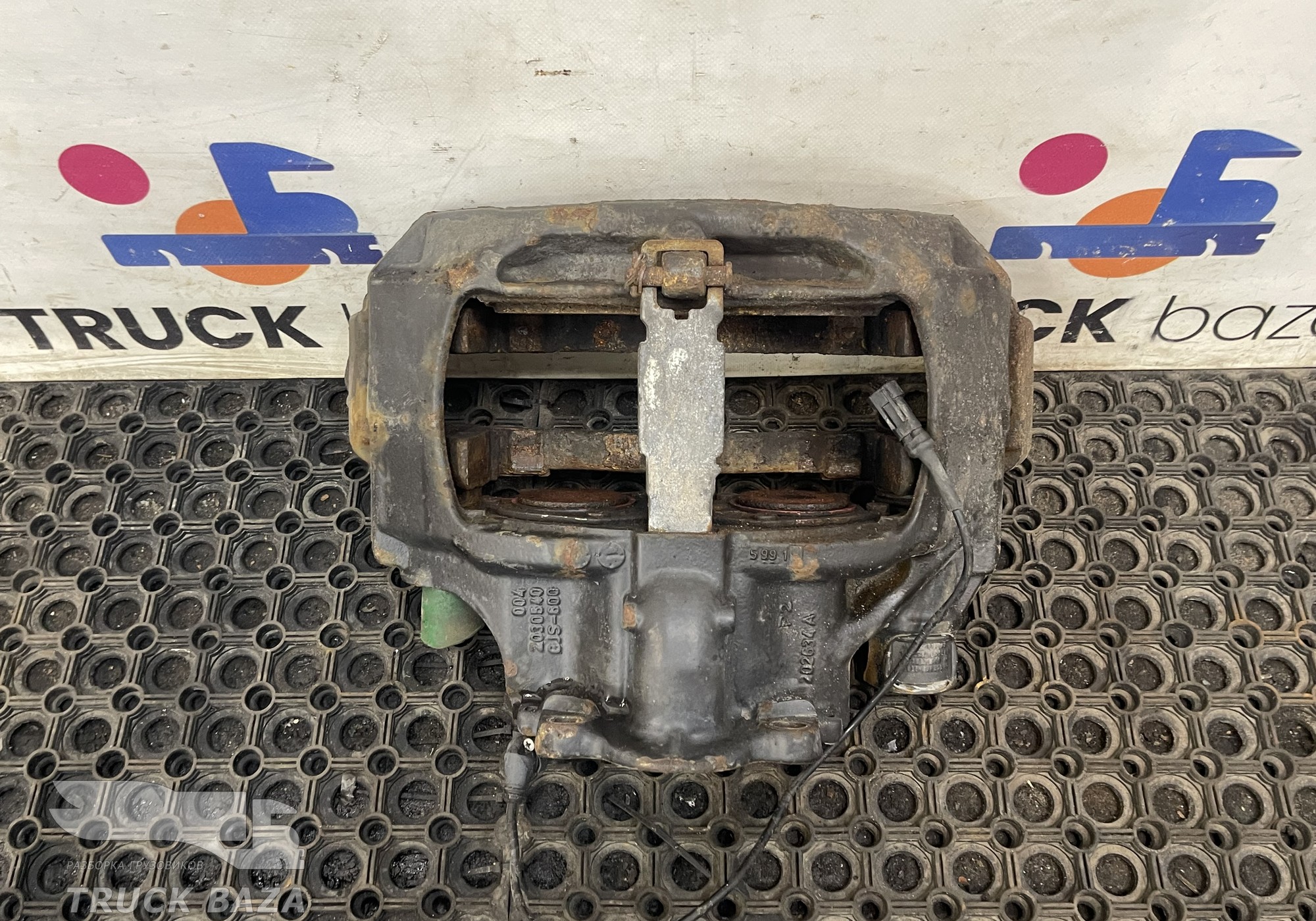 0004202602 Суппорт передний левый/задний правый для КАМАЗ 54901