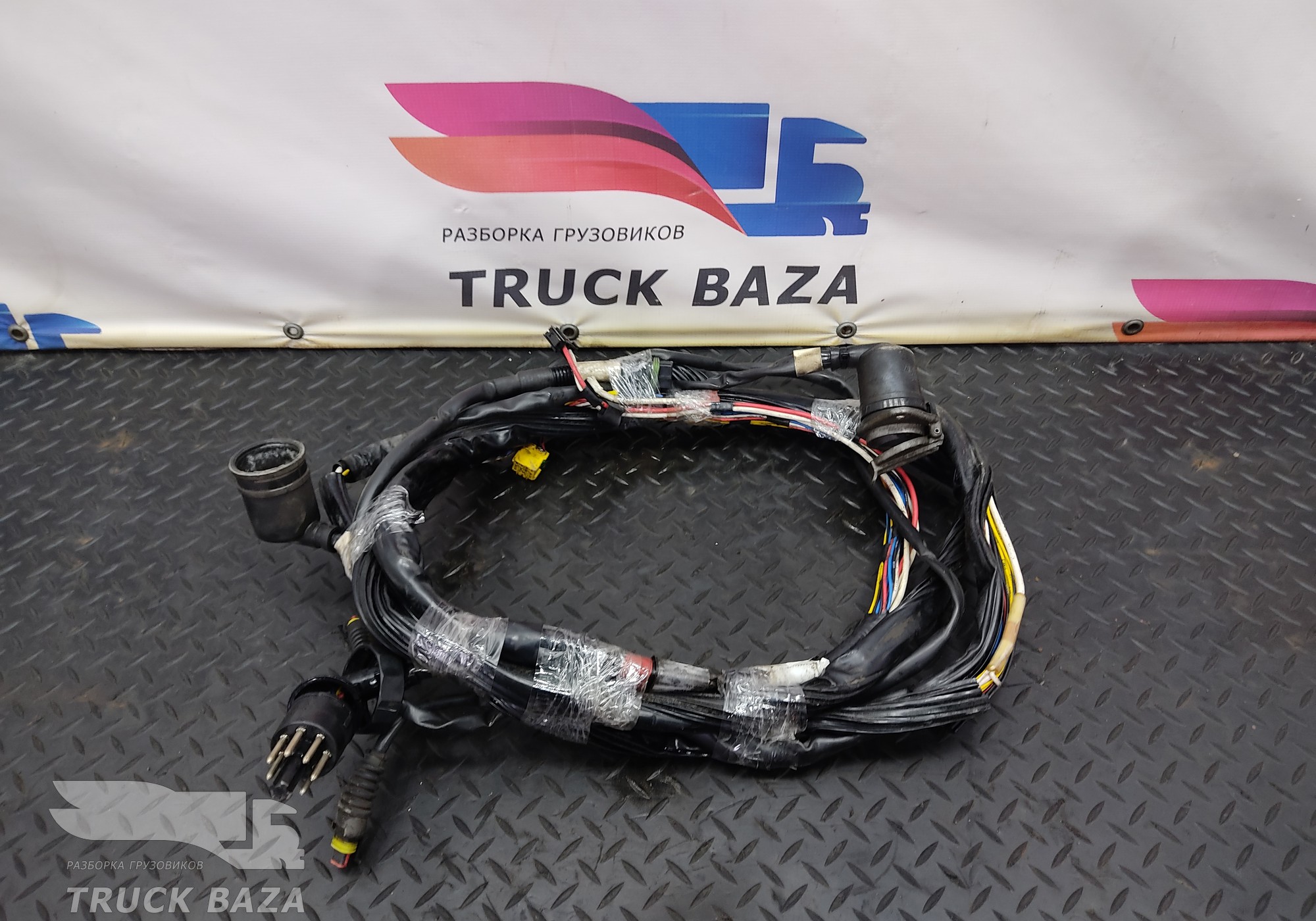 1698740 Проводка перекидки для Daf XF105 (с 2005)