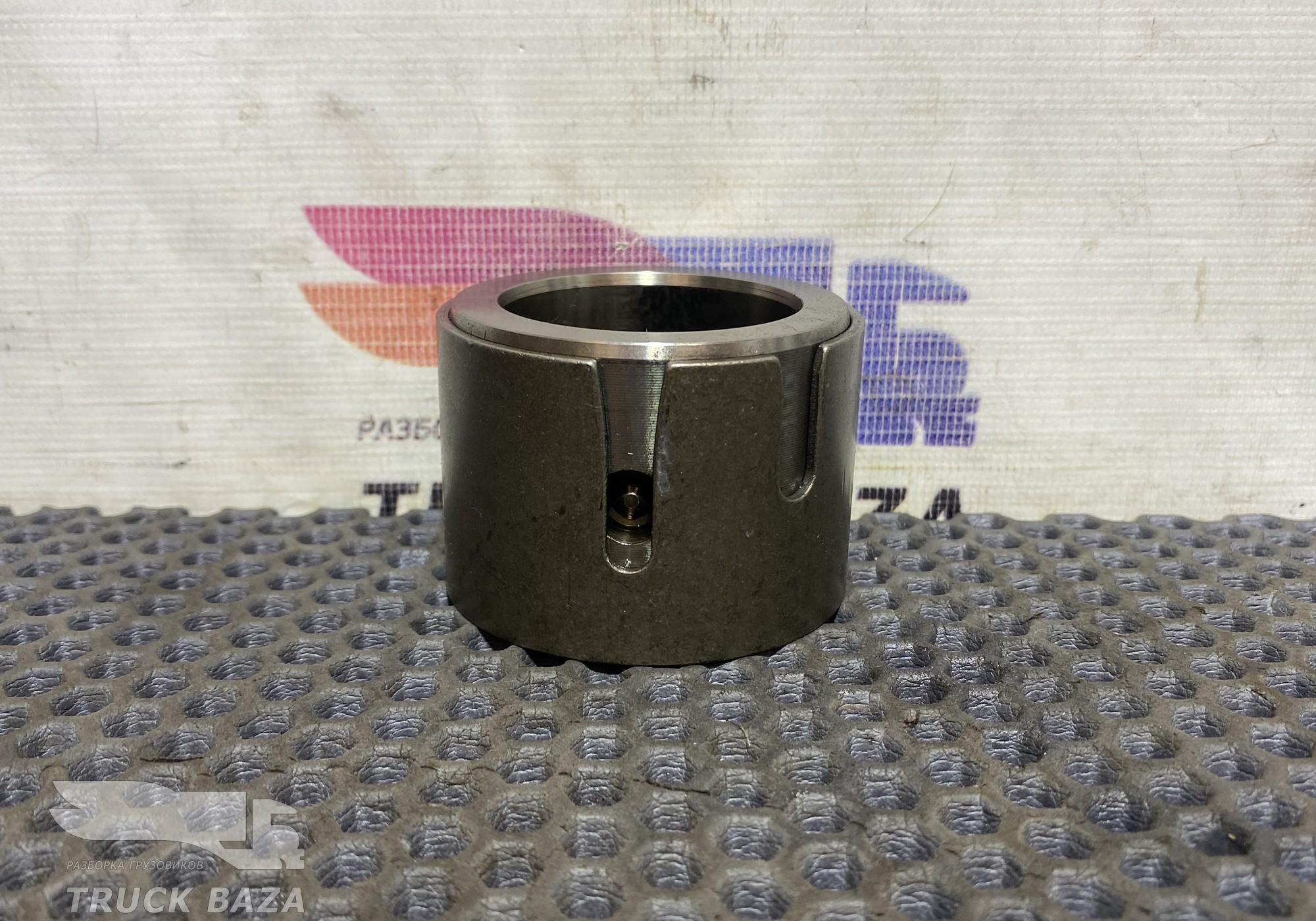 21664815 Втулка вала рокеров для Renault T