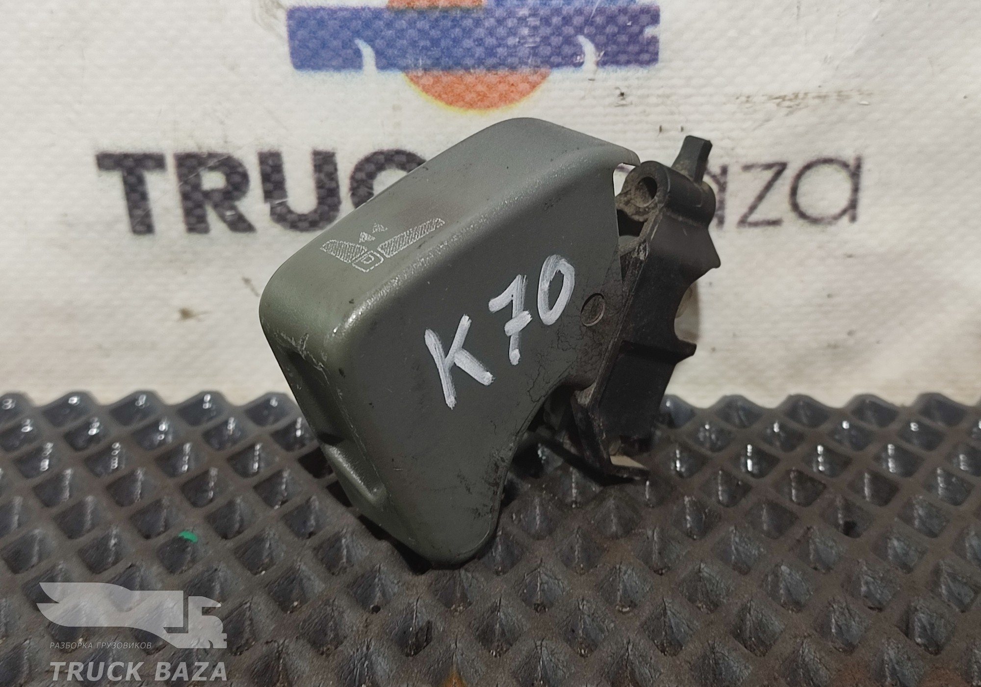 Кнопка регулировки сиденья для КАМАЗ 5490 (с 2013)