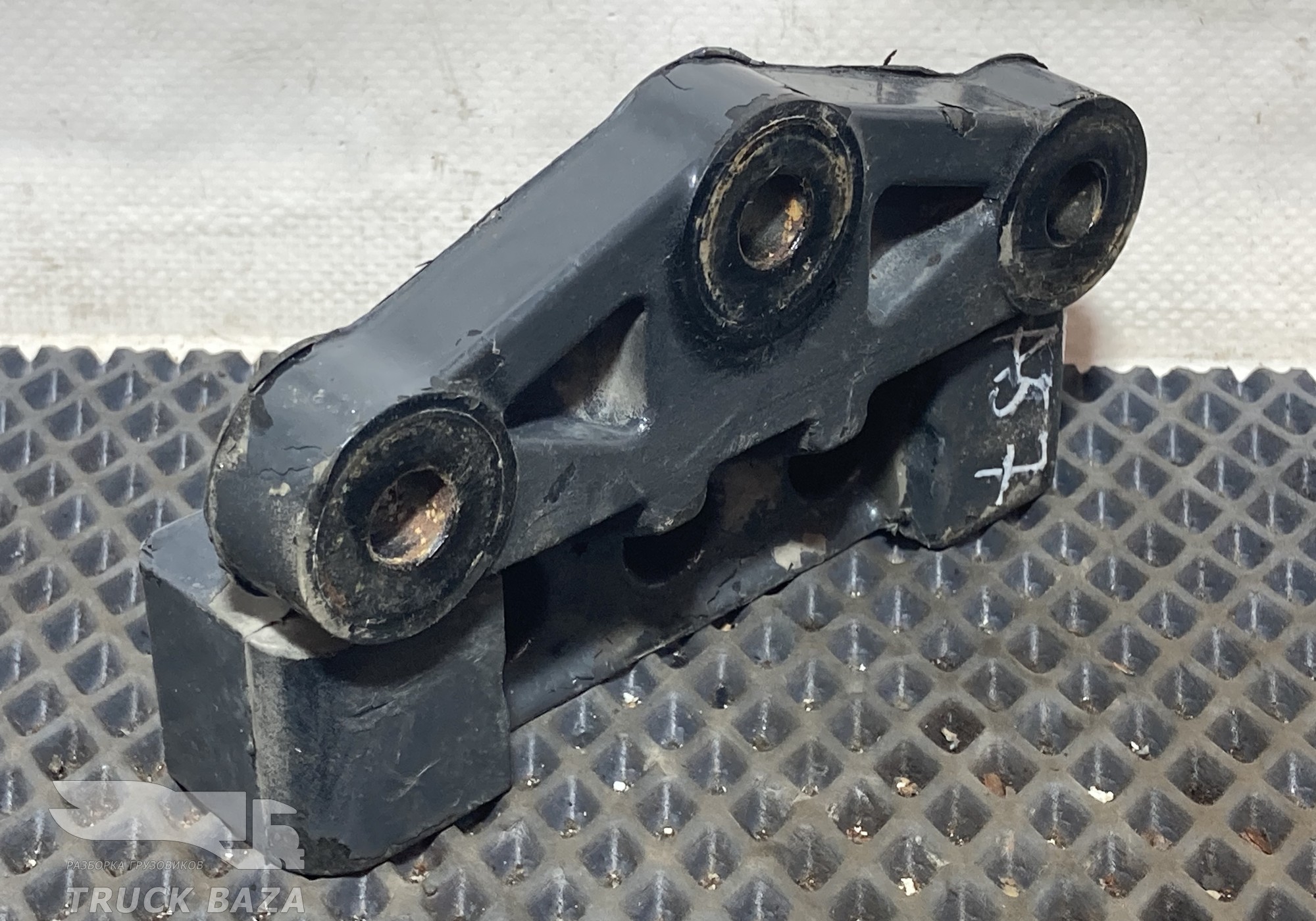 9605040214 Подушка радиатора для Mercedes-Benz Actros New Actros MP4 (с 2011)