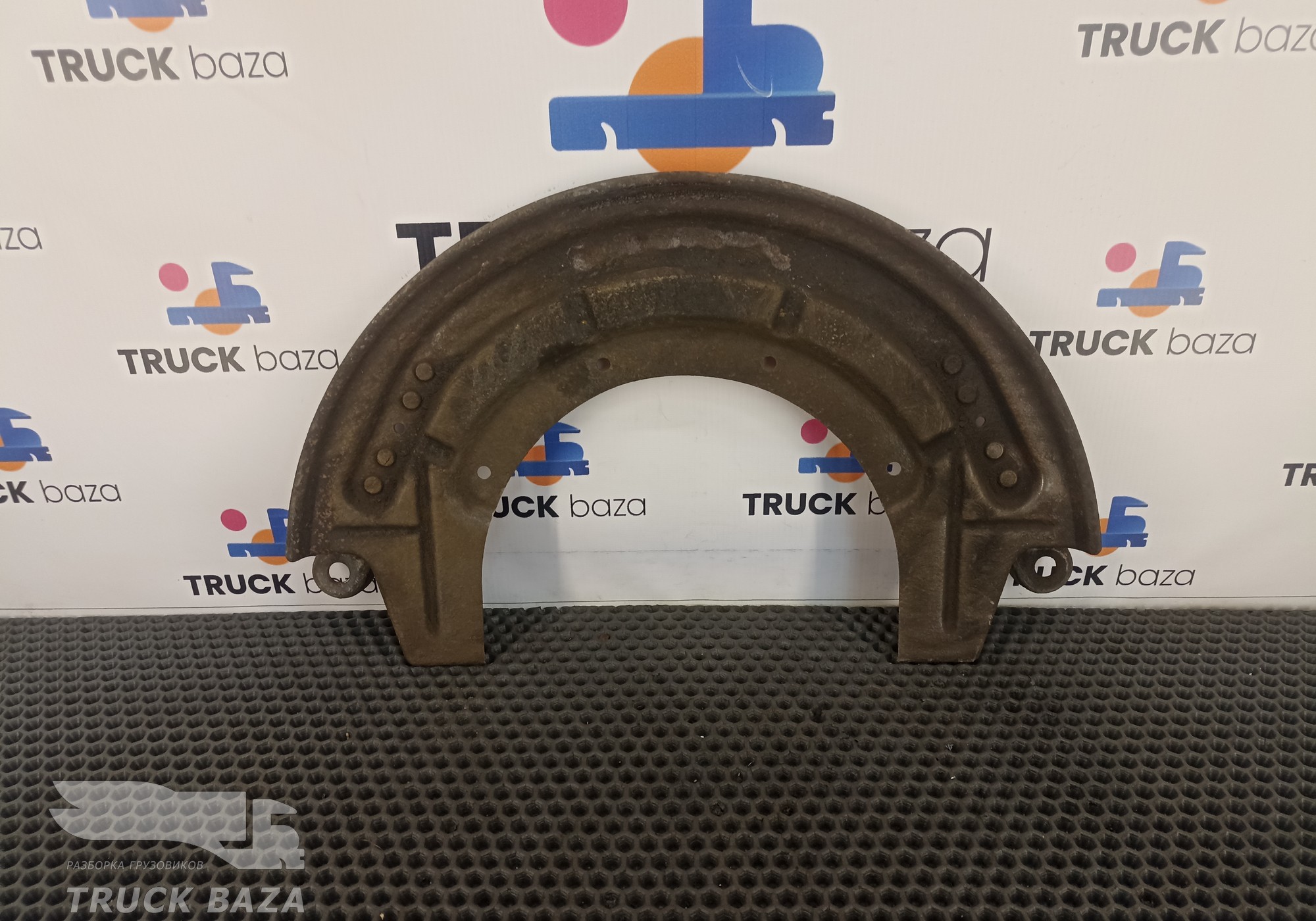 1938400 Пыльник тормозного диска