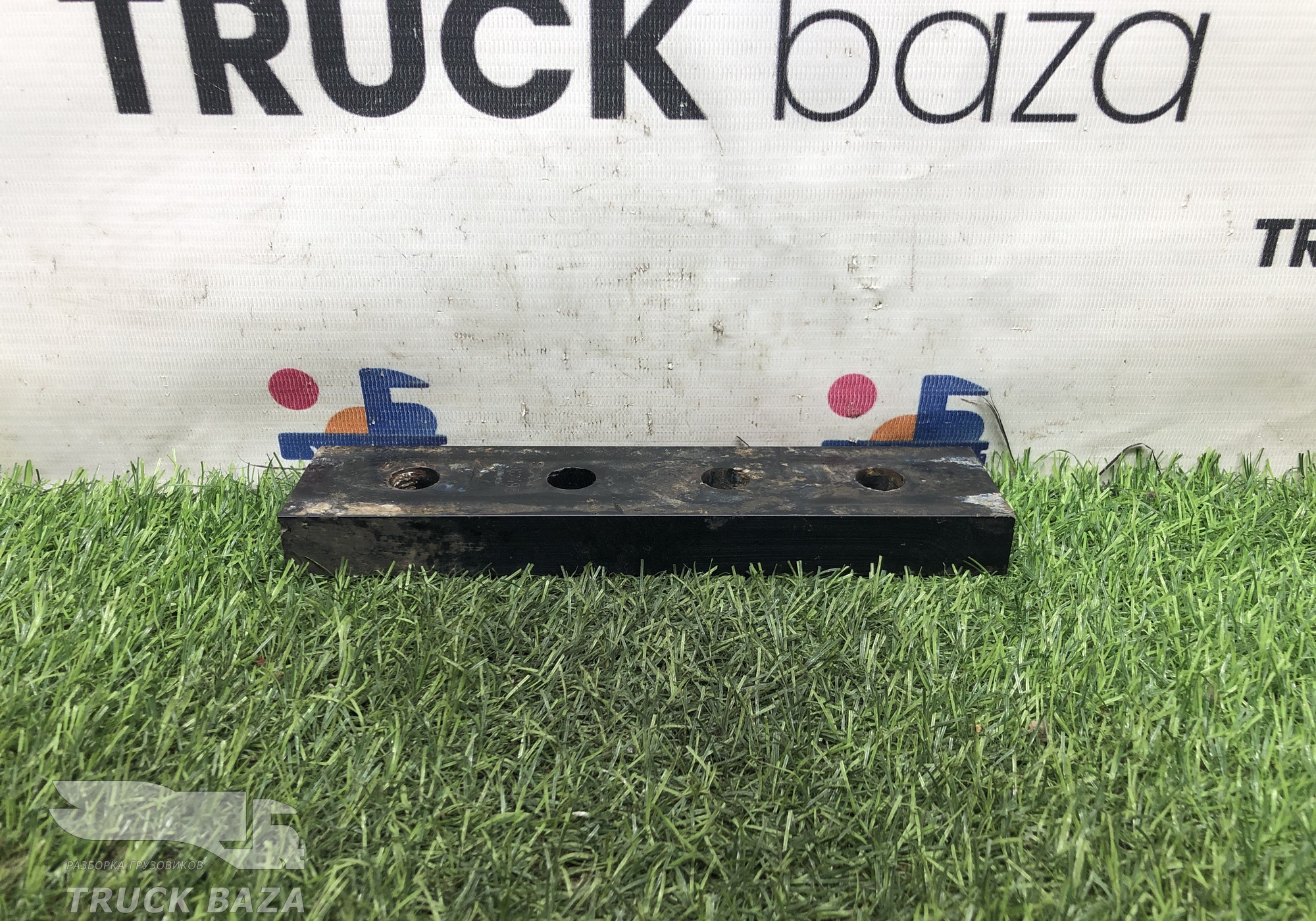 1482495 Проставка топливного бака